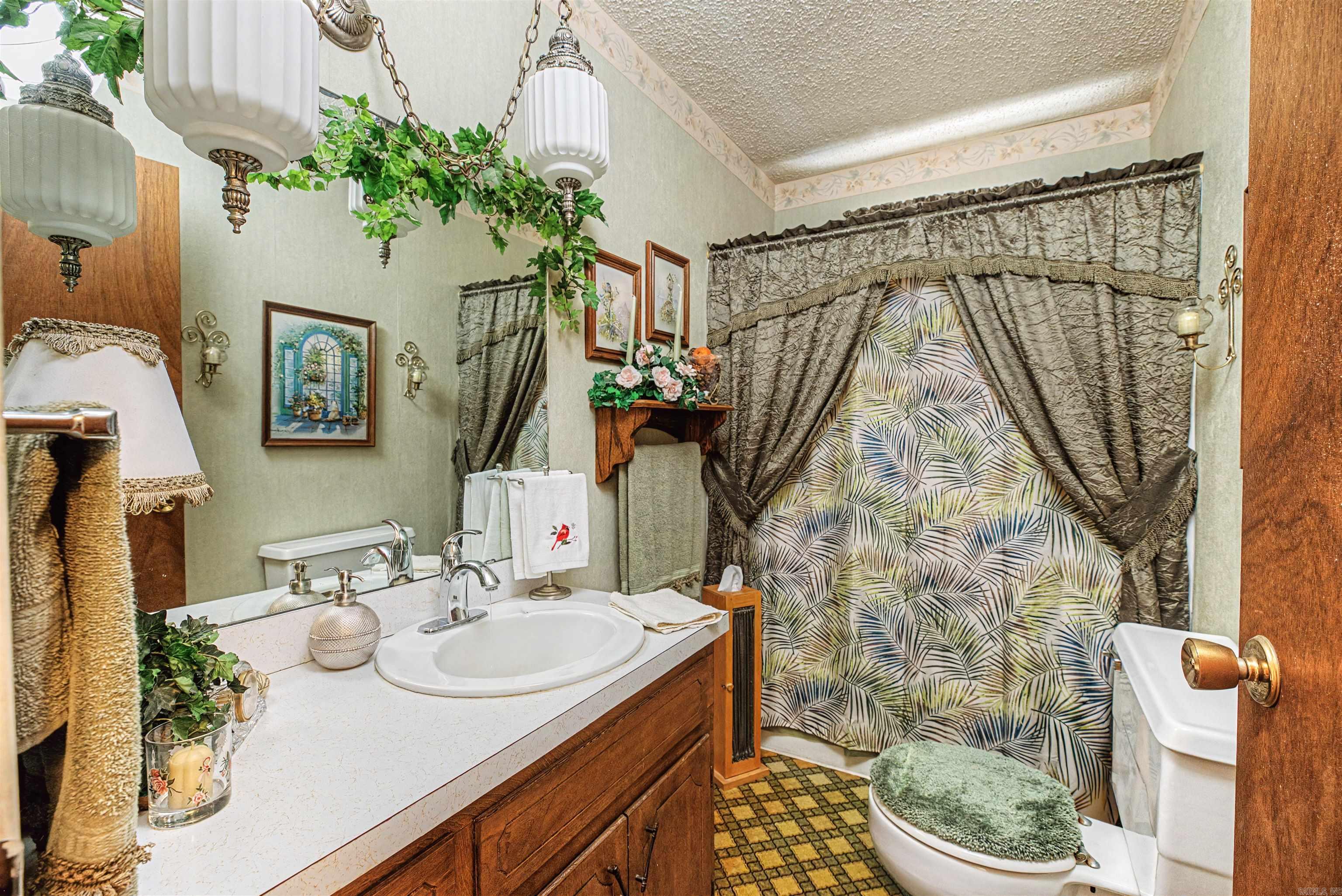 1503 Silver Fox Property Photo 15
