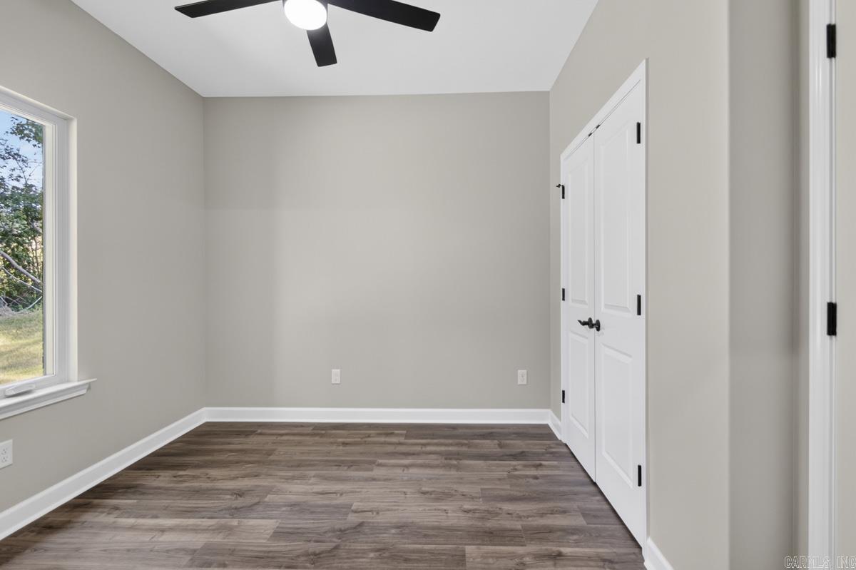 2115 Sable Oaks Property Photo 15