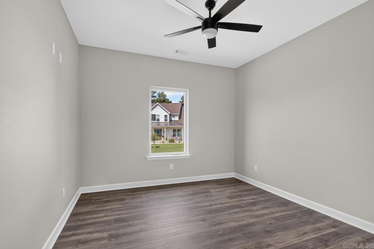 2115 Sable Oaks Property Photo 24