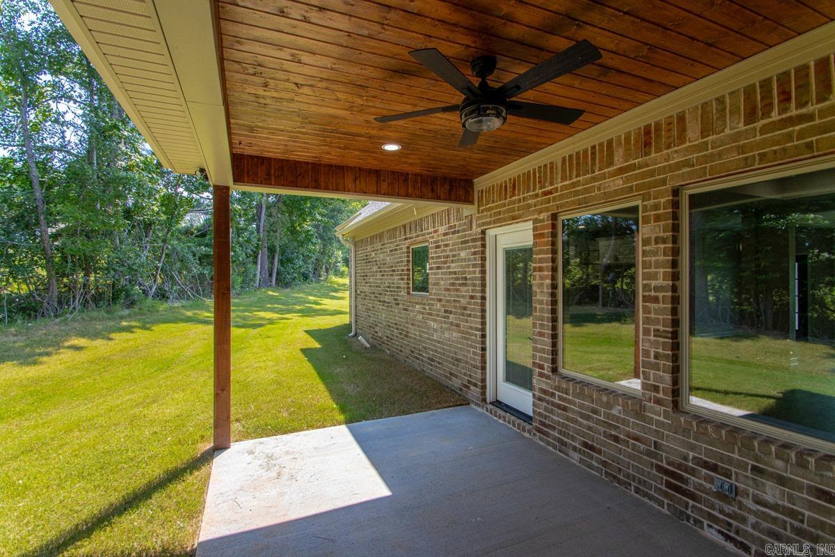 2115 Sable Oaks Property Photo 35