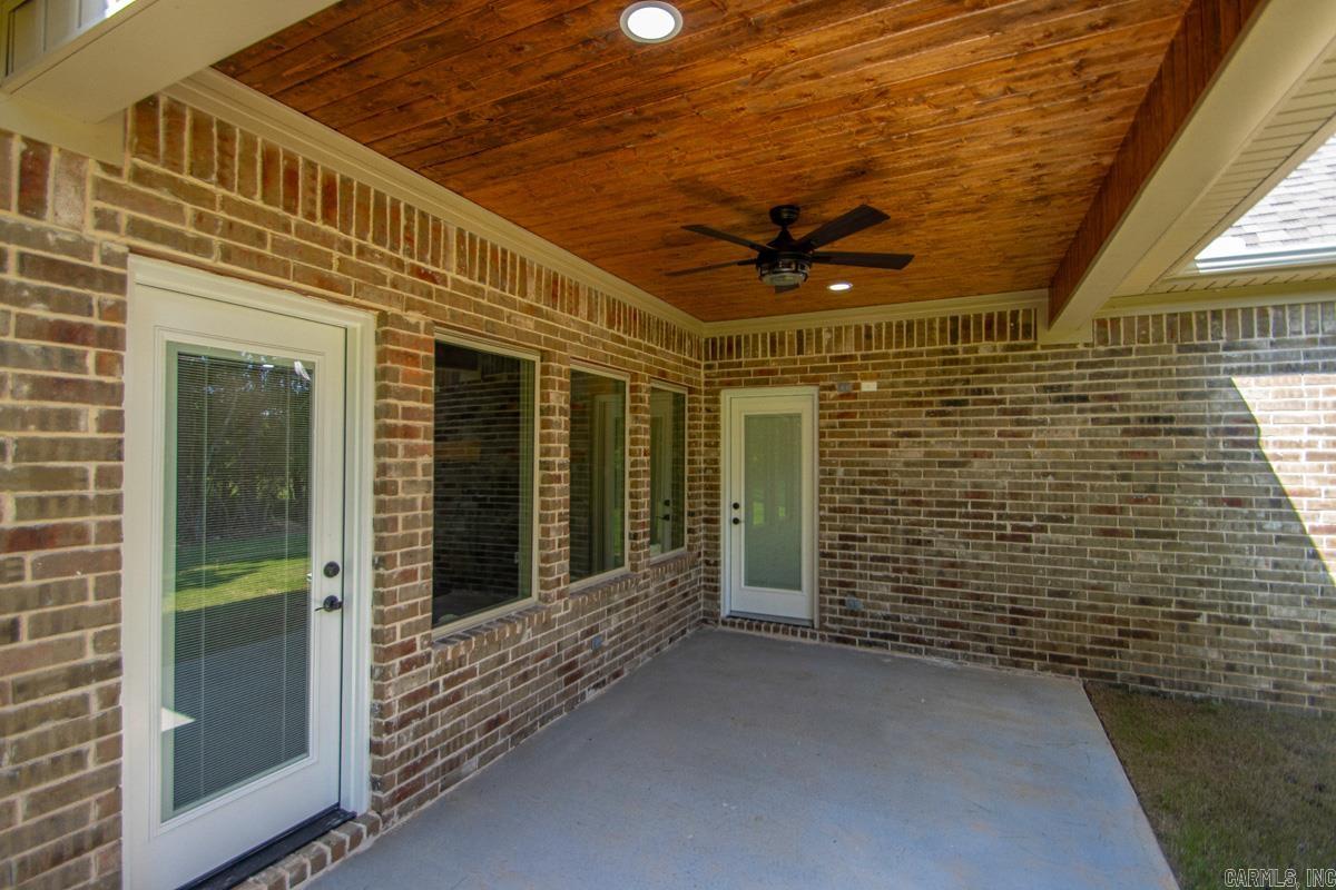2115 Sable Oaks Property Photo 37