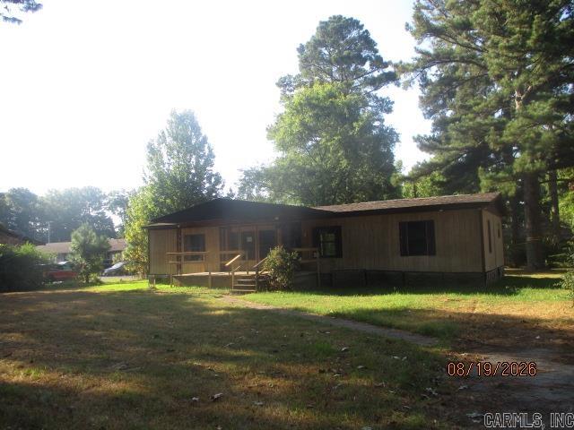 1609 IVY Property Photo 1