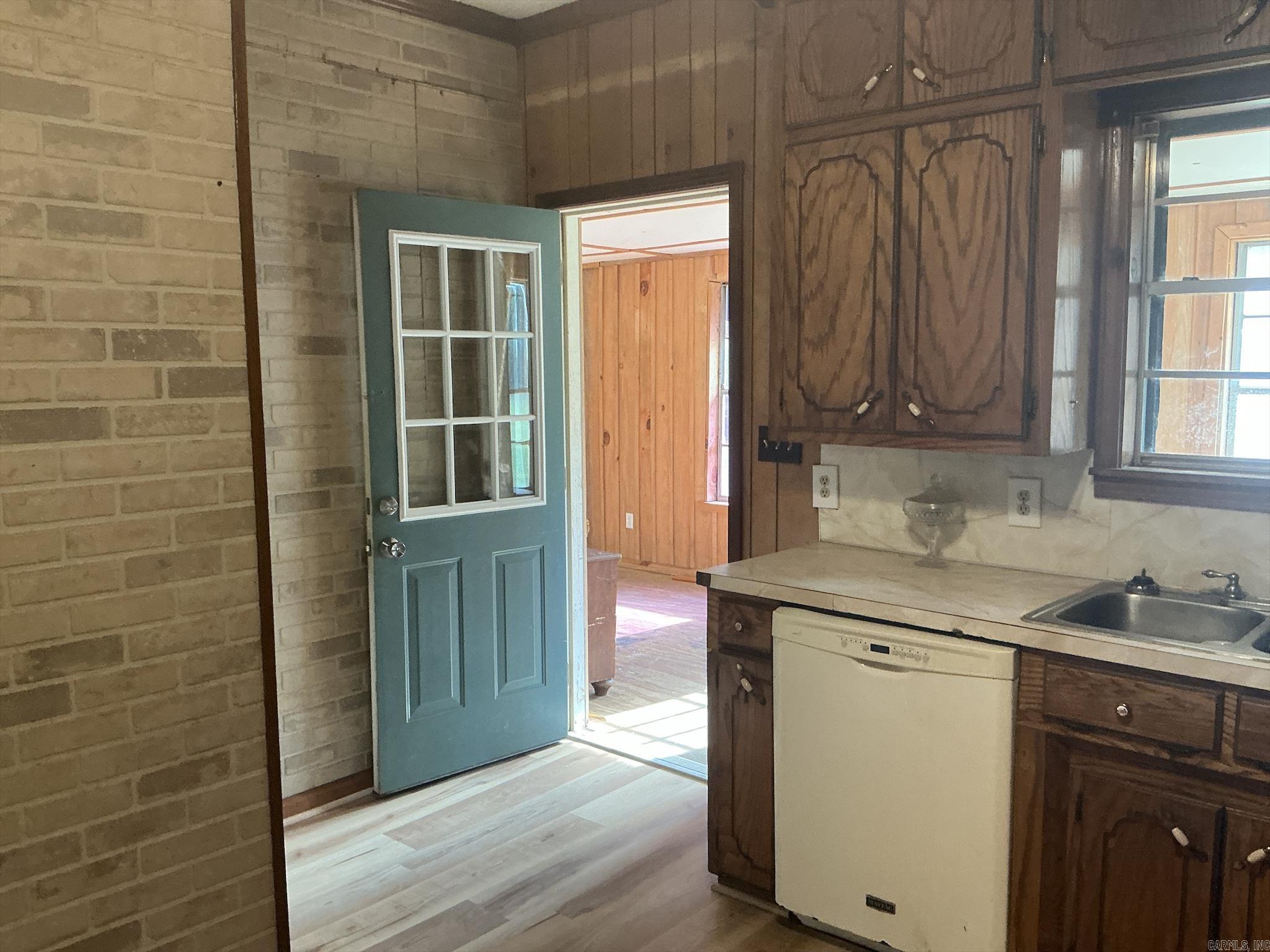 1698 Hancock Property Photo 30