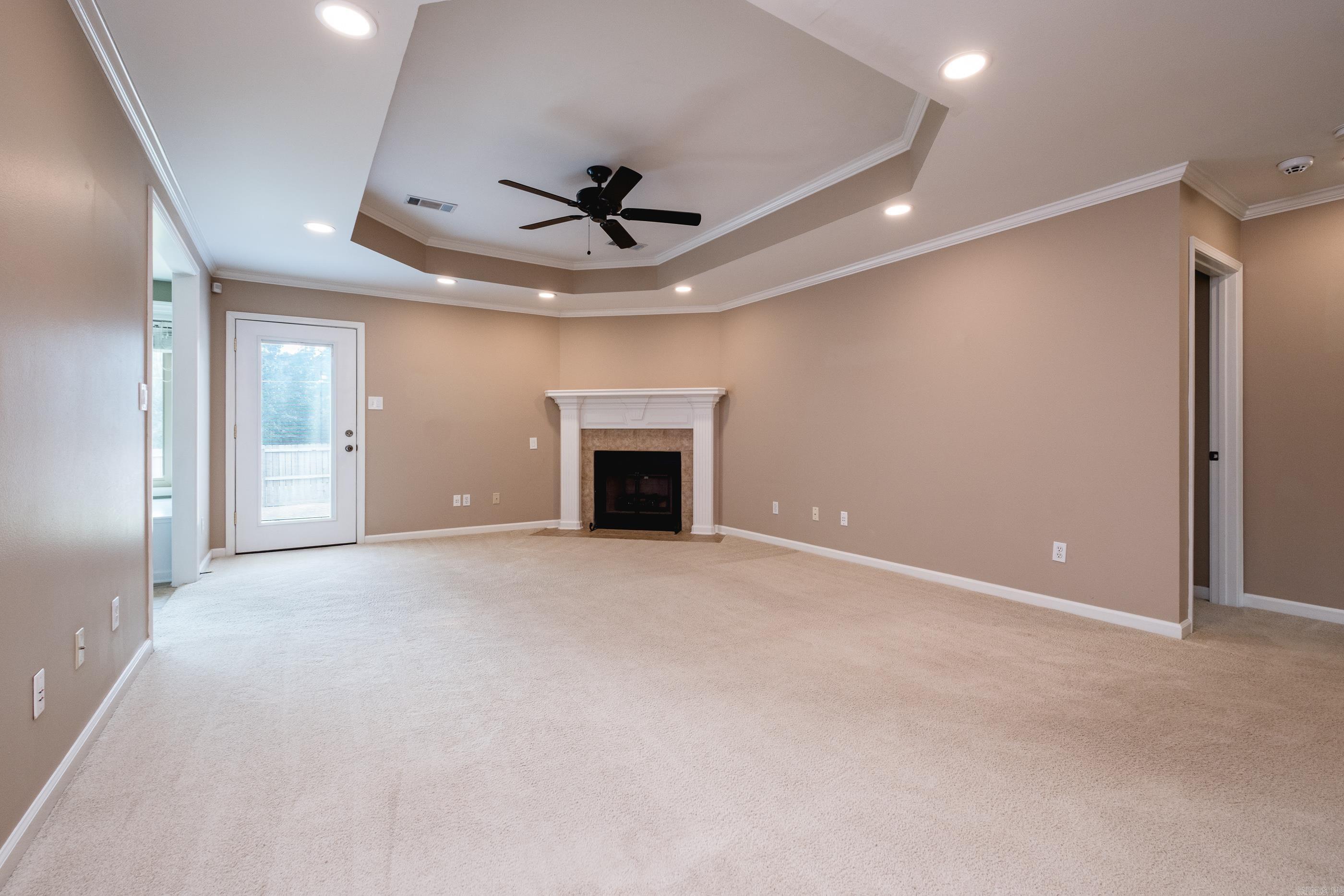 10791 Stoneridge Drive Property Photo 5