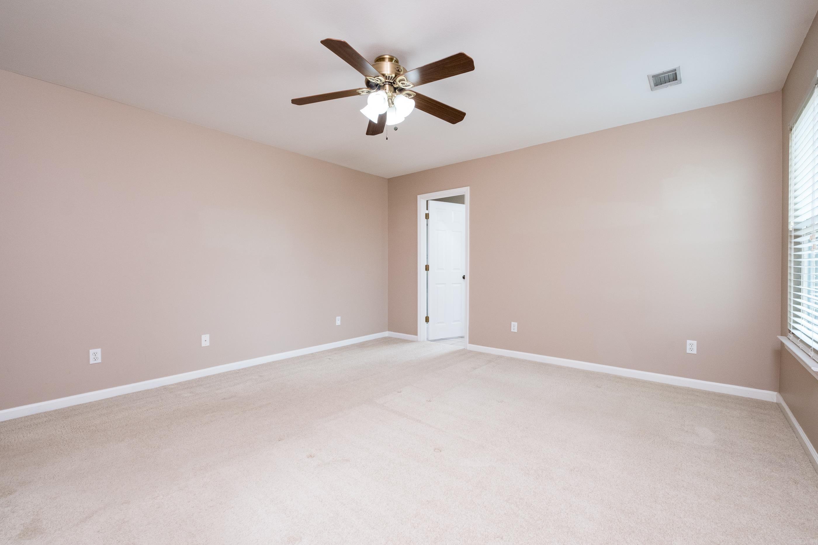 10791 Stoneridge Drive Property Photo 23