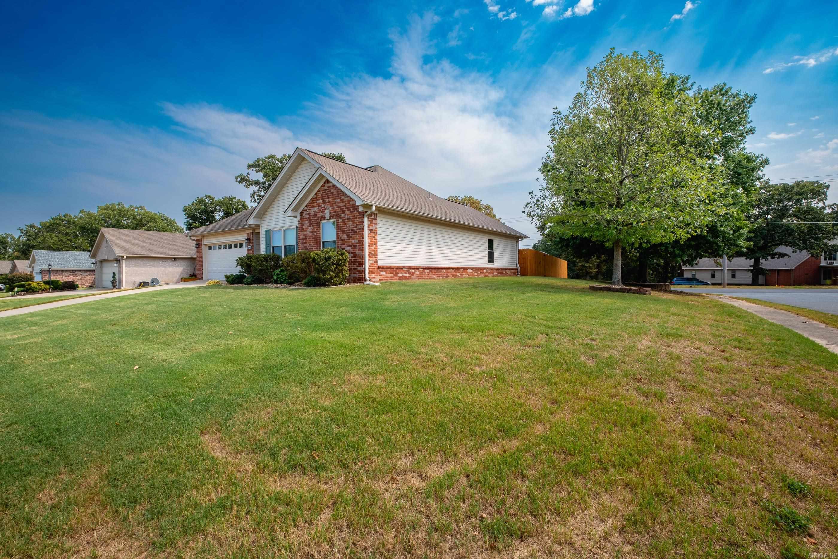 10791 Stoneridge Drive Property Photo 48
