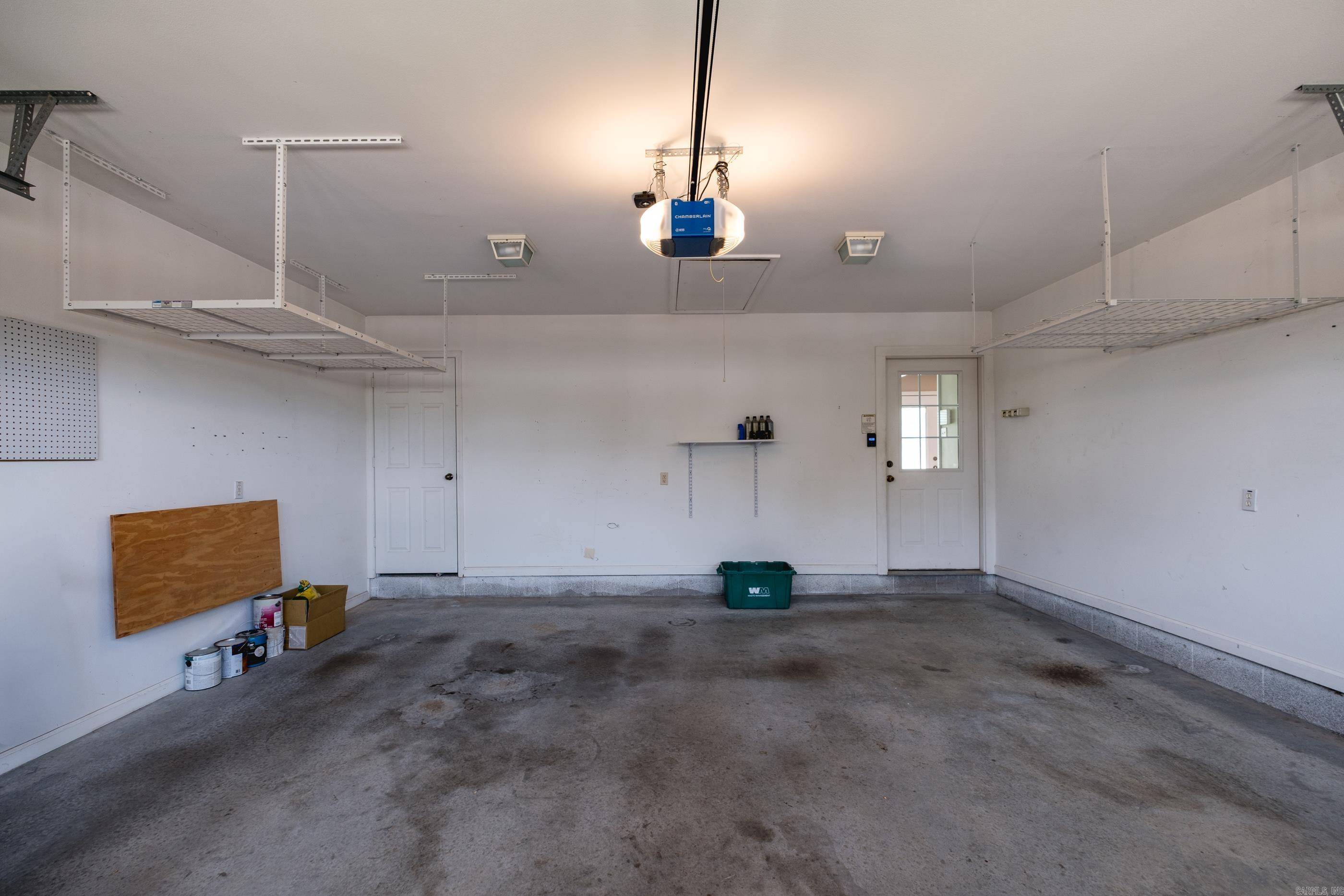 10791 Stoneridge Drive Property Photo 49