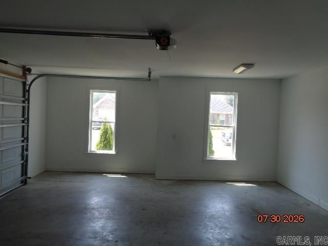 2928 Creekside Drive Property Photo 14