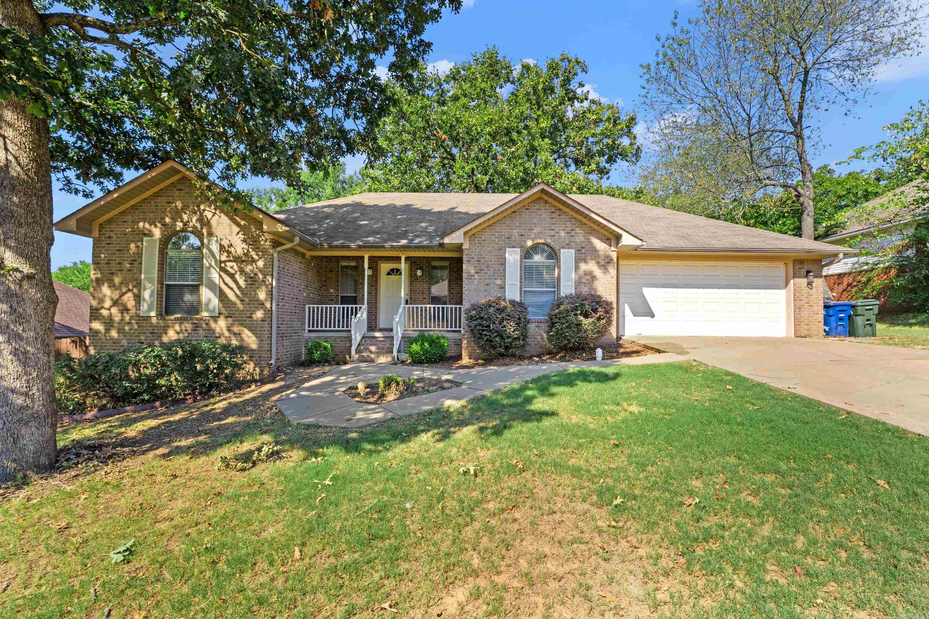 1685 Nuthatch Cir Property Photo 1