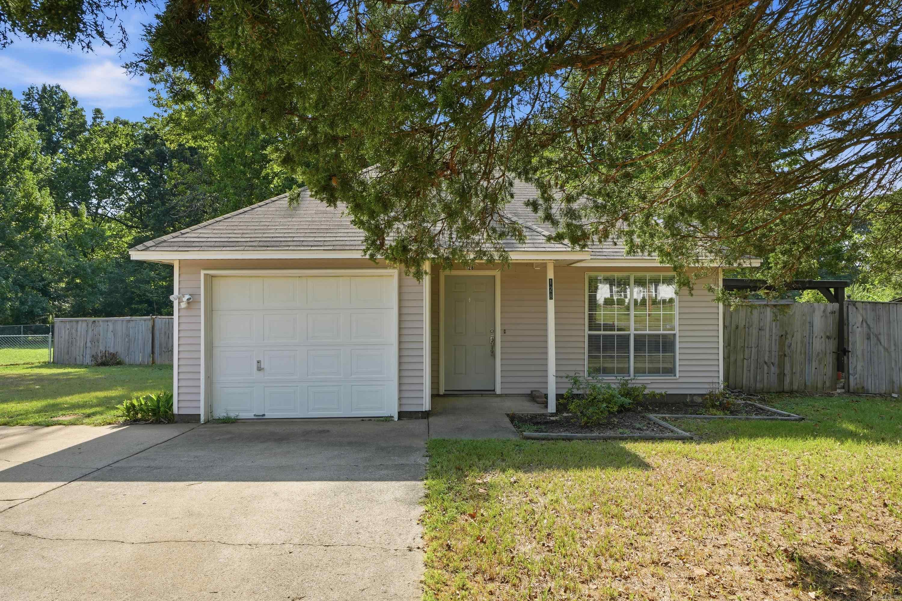 128 Eve Lane