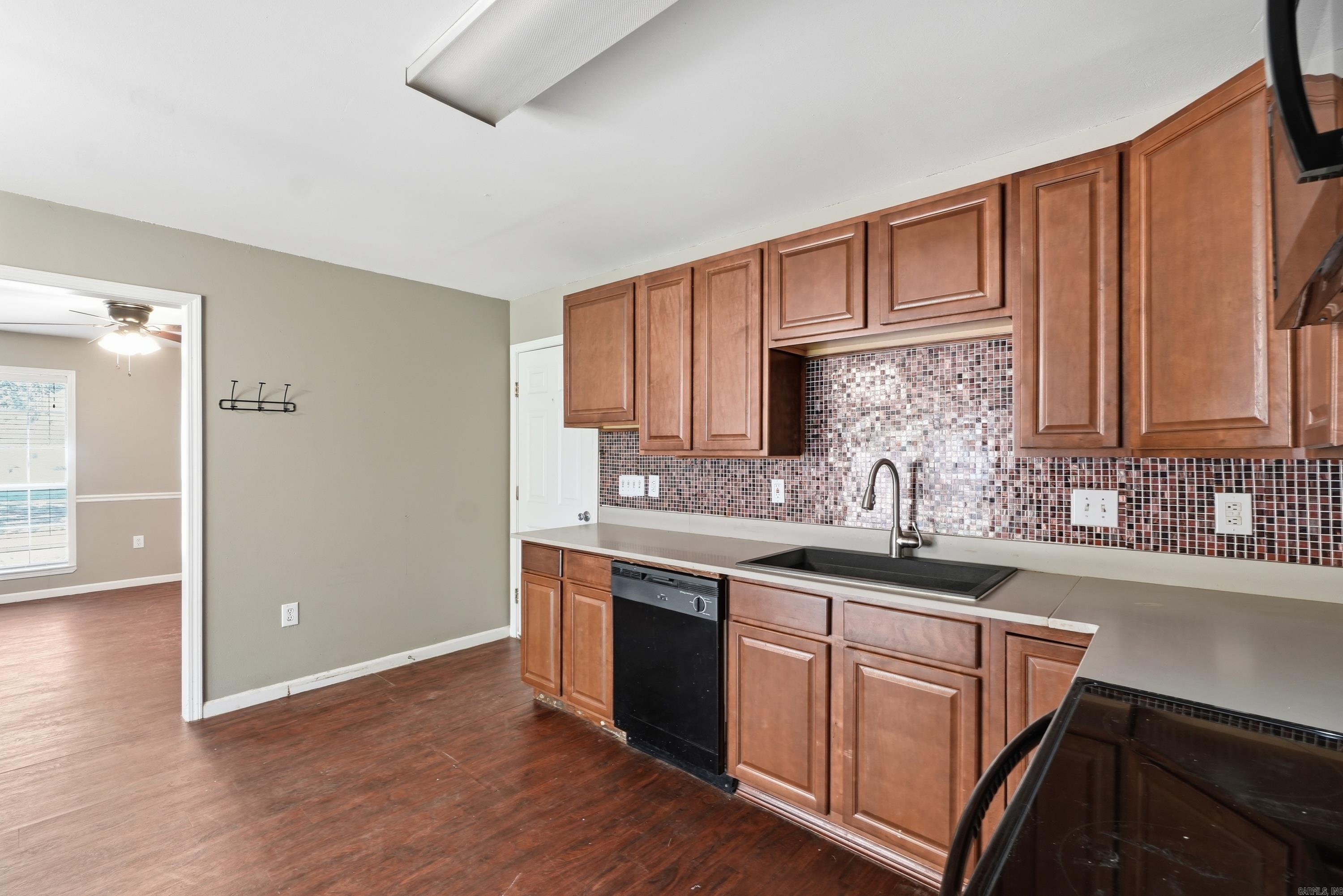 128 Eve Lane Property Photo 14