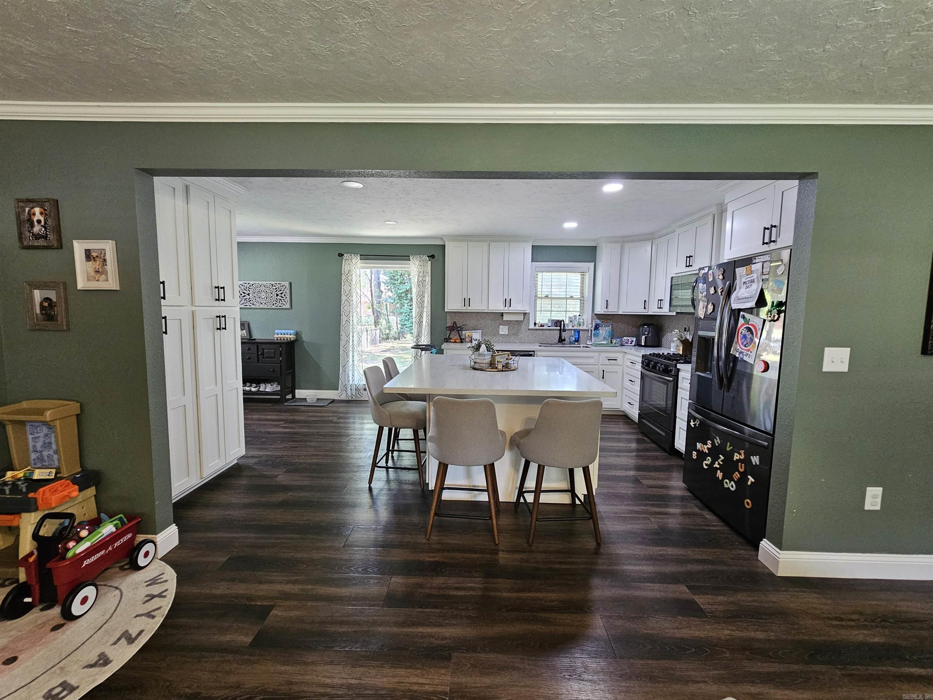 106 N 15th Avenue Property Photo 22