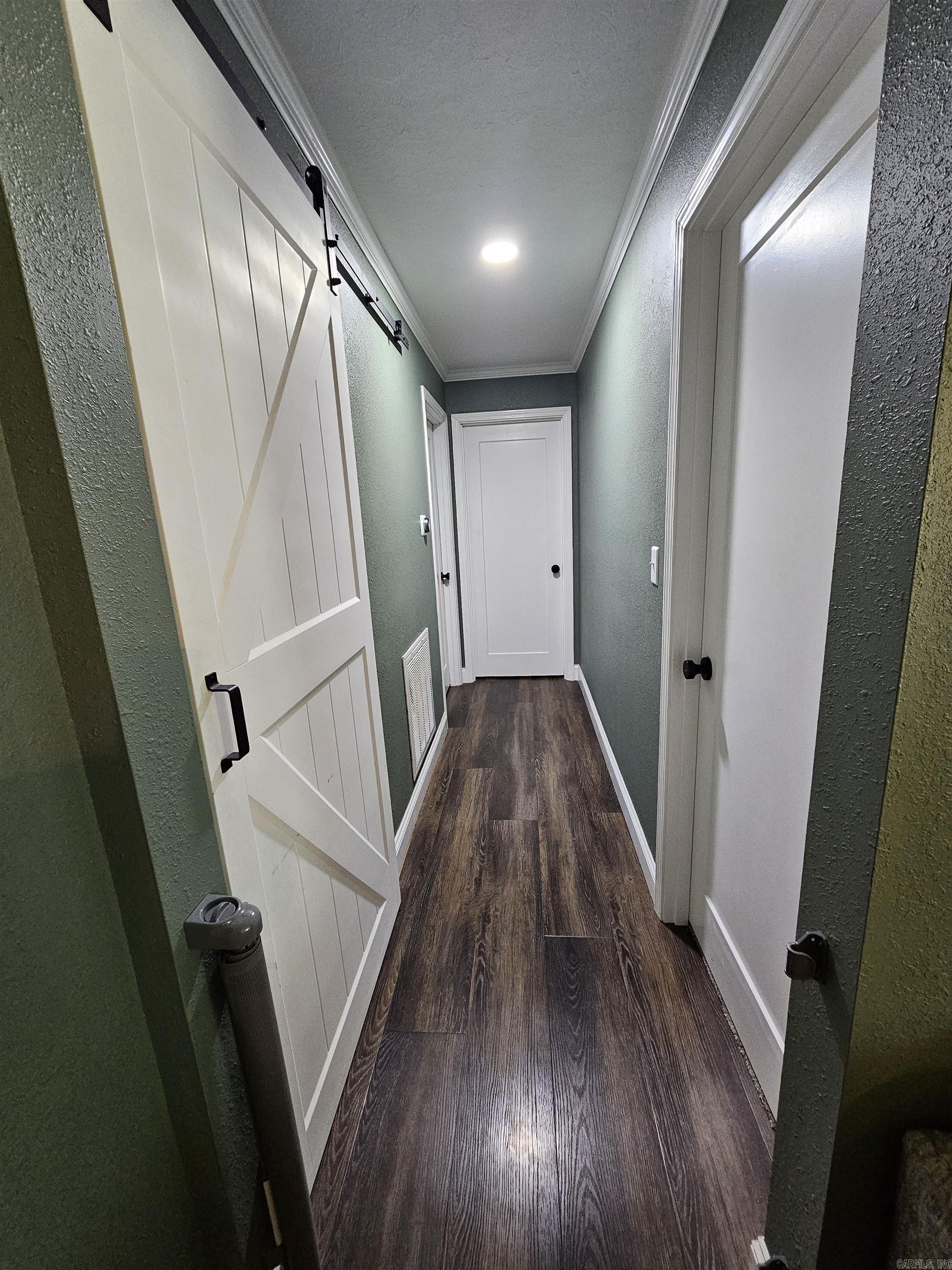 106 N 15th Avenue Property Photo 23