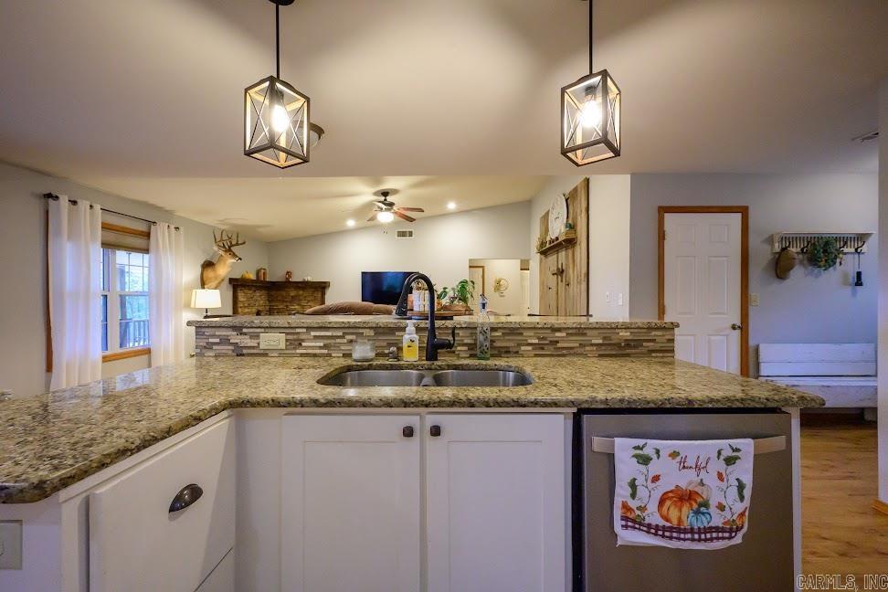 155 Polk Road 710 Property Photo 24