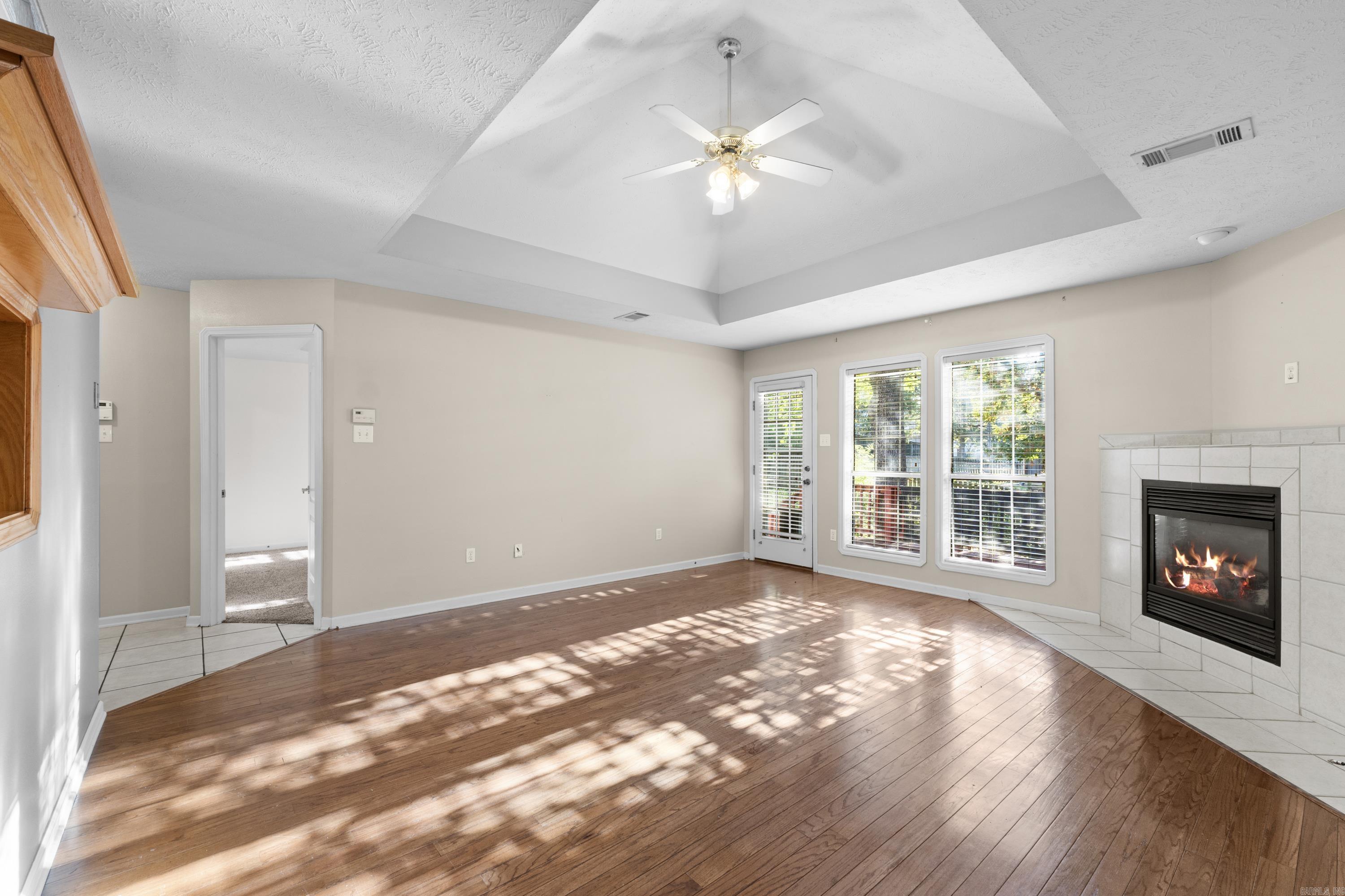 1670 Nuthatch Cir Property Photo 5