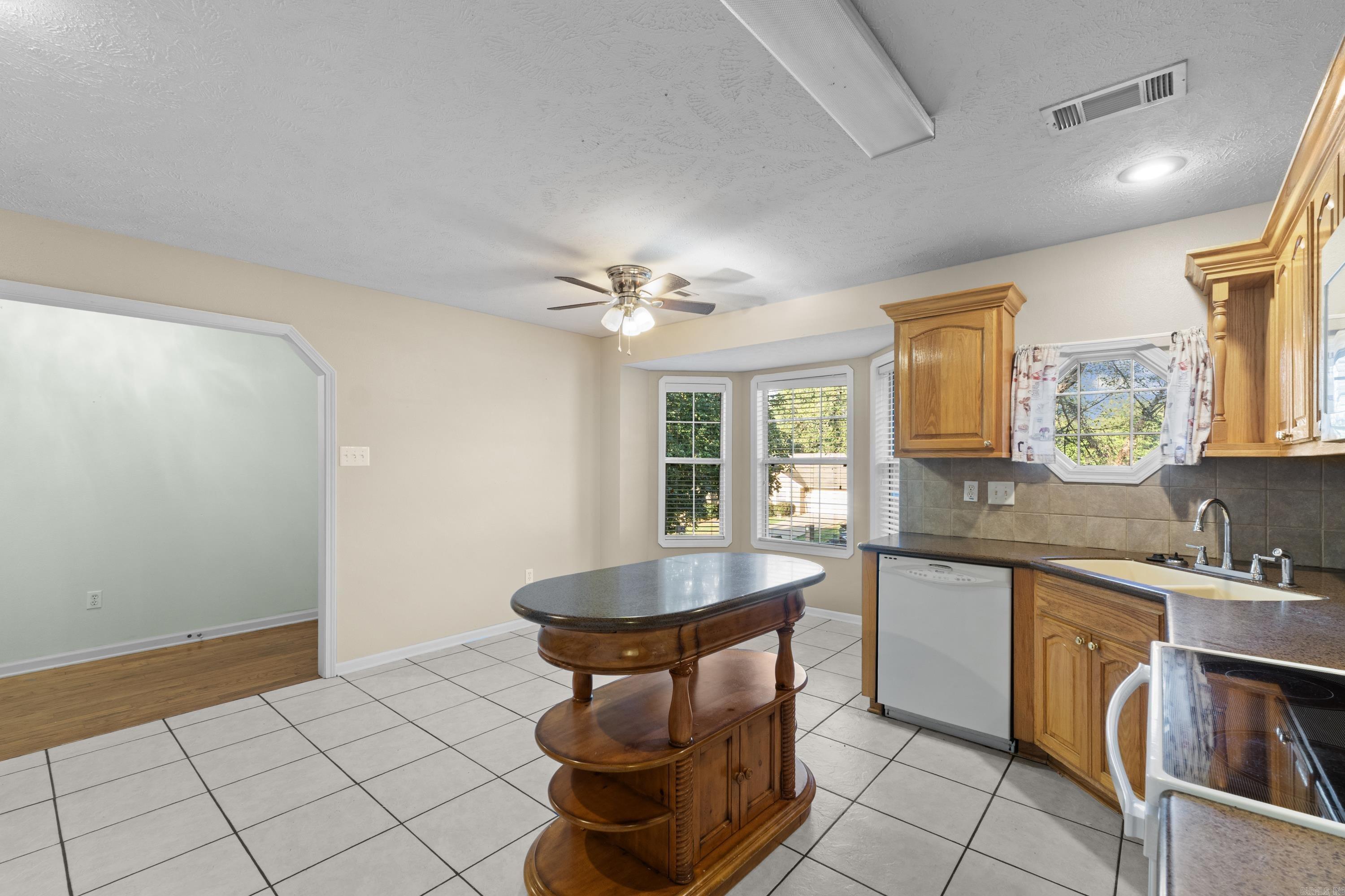 1670 Nuthatch Cir Property Photo 11