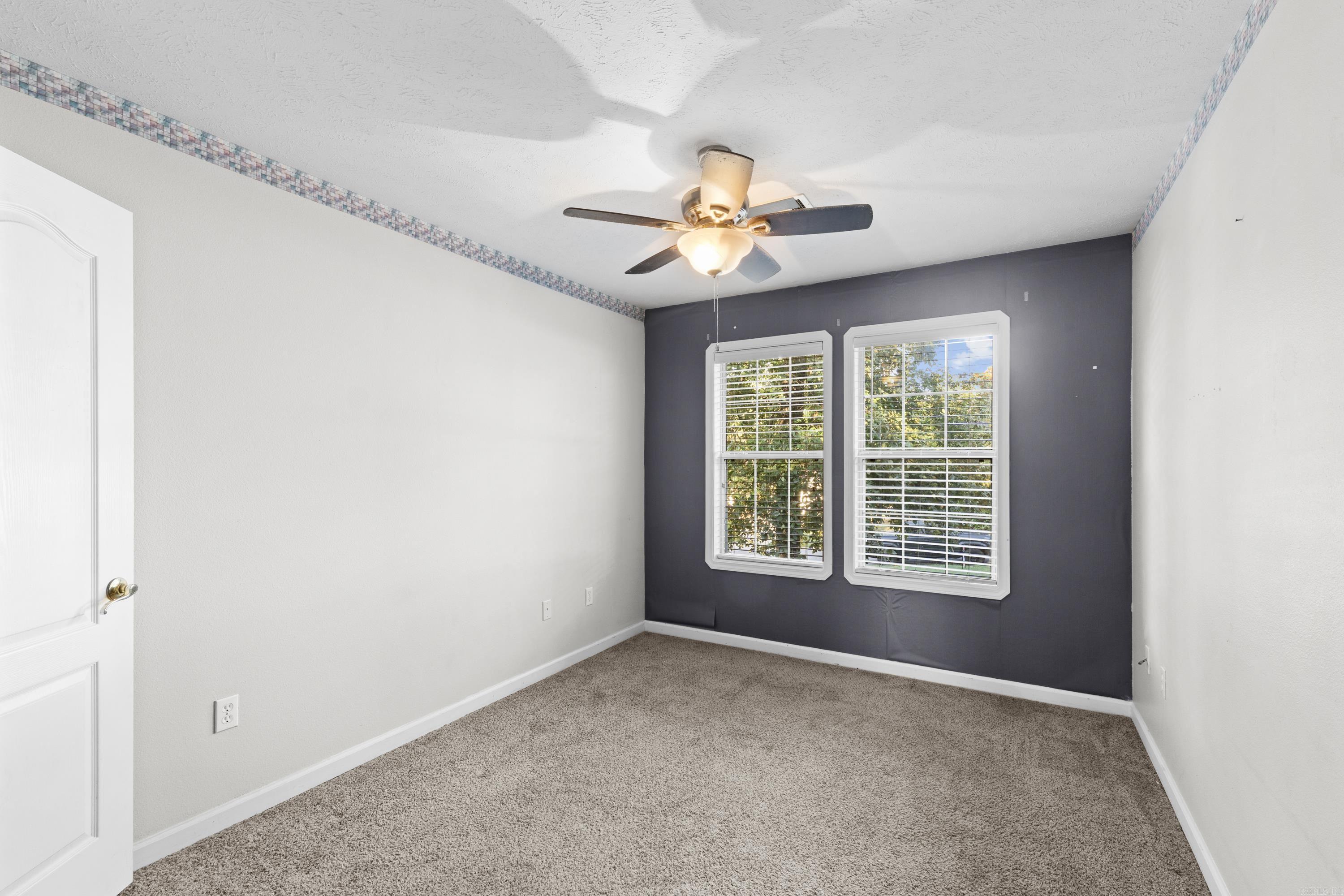 1670 Nuthatch Cir Property Photo 18