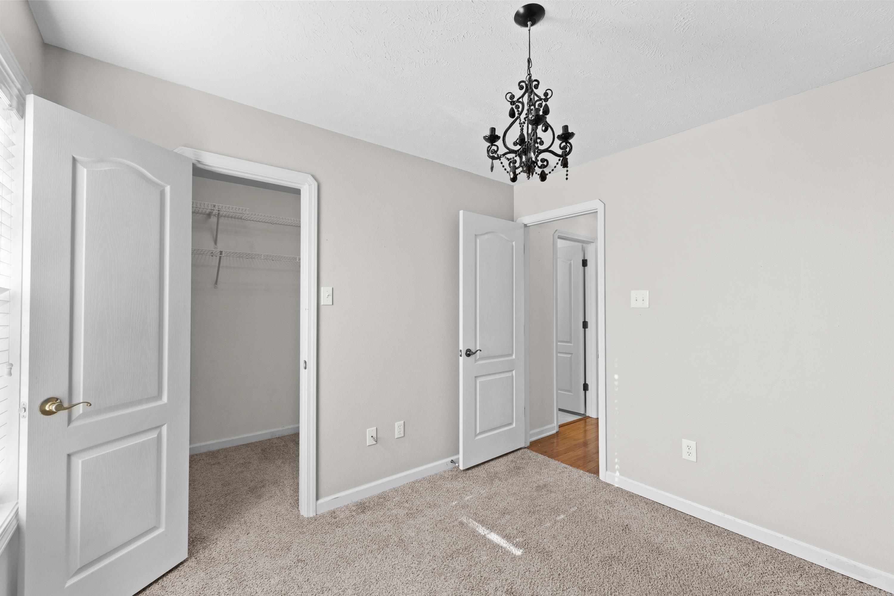 1670 Nuthatch Cir Property Photo 22