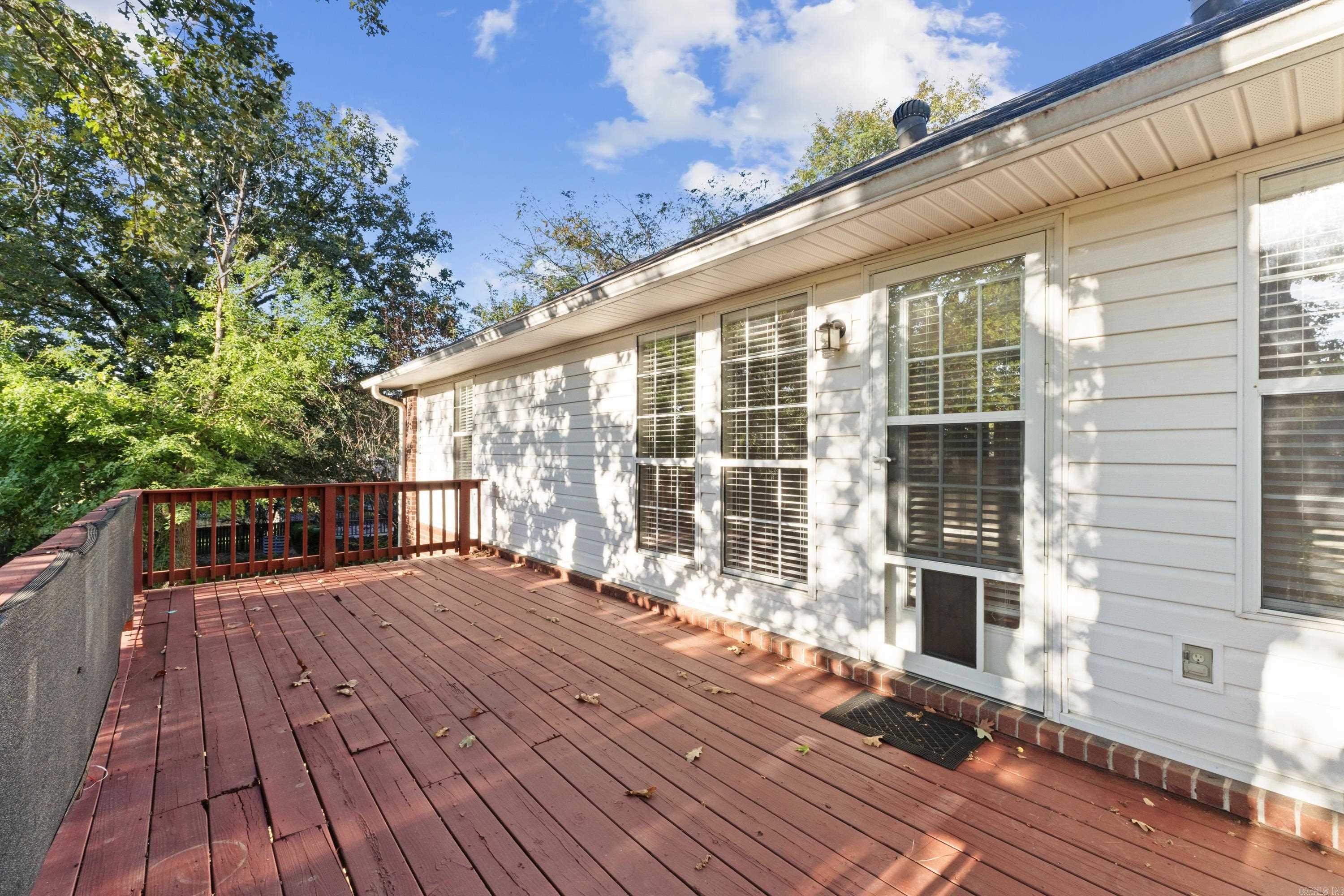 1670 Nuthatch Cir Property Photo 25