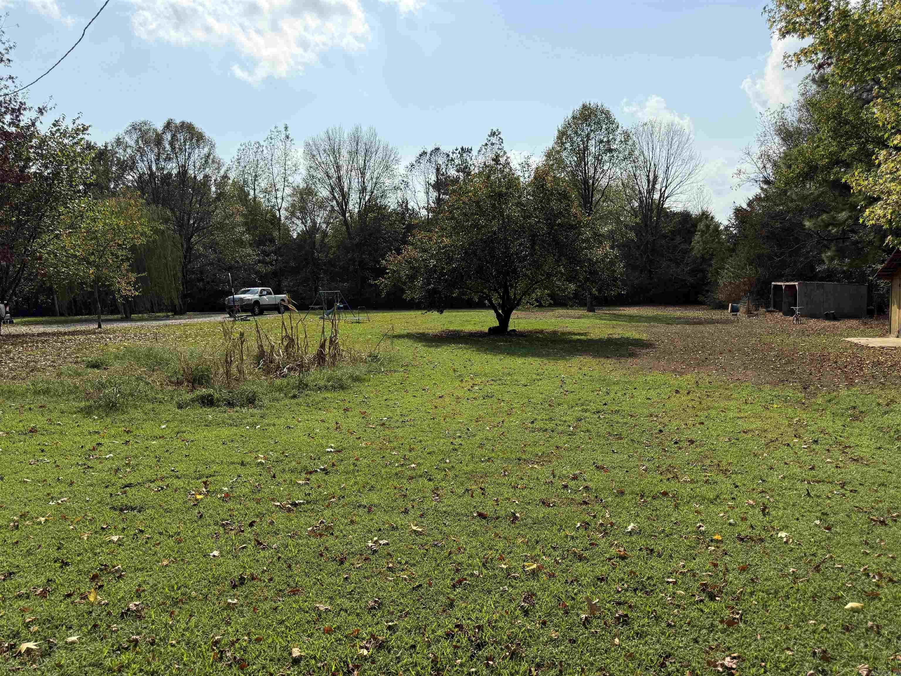 220 Smith Road Property Photo 5