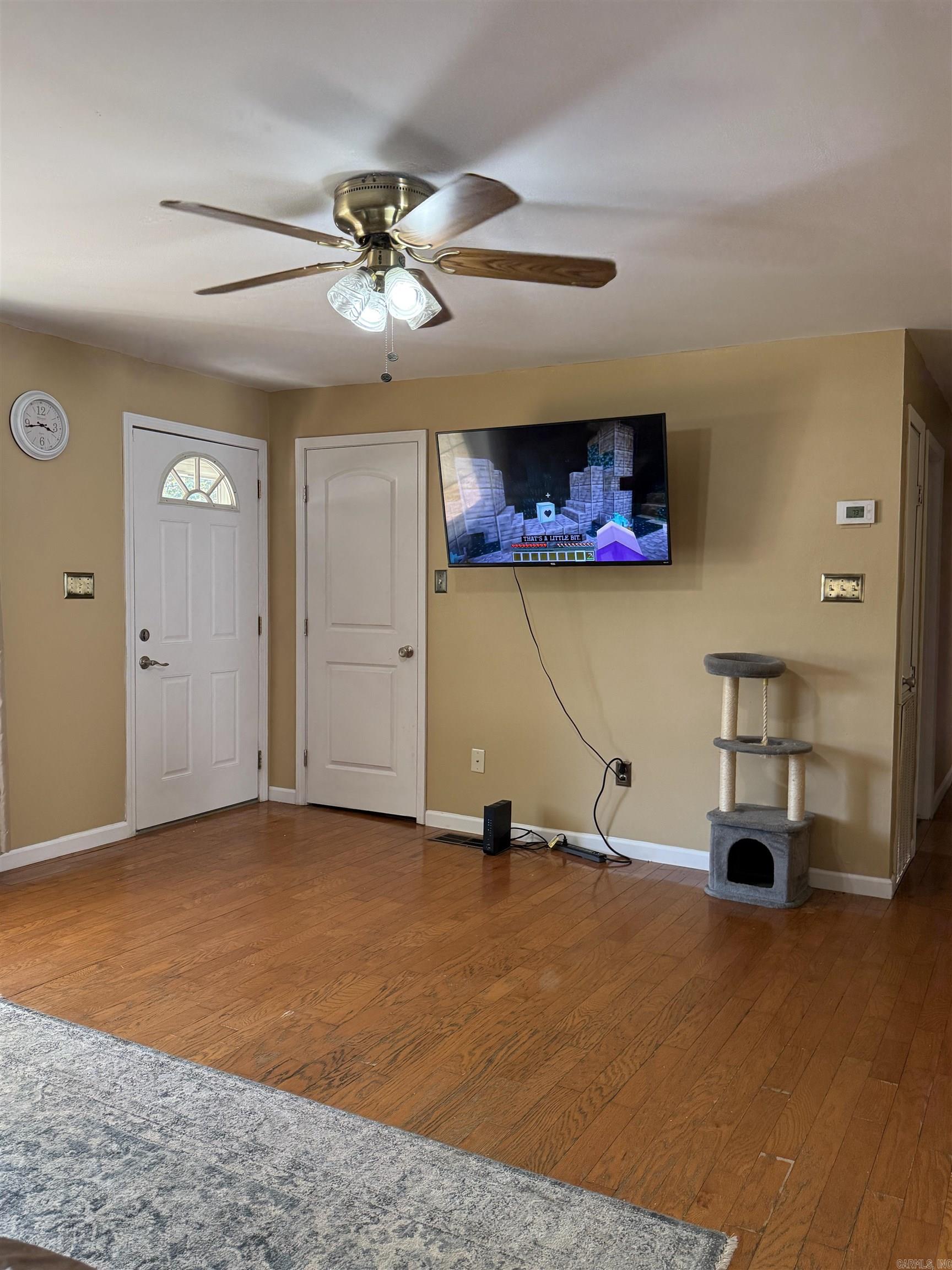 220 Smith Road Property Photo 10