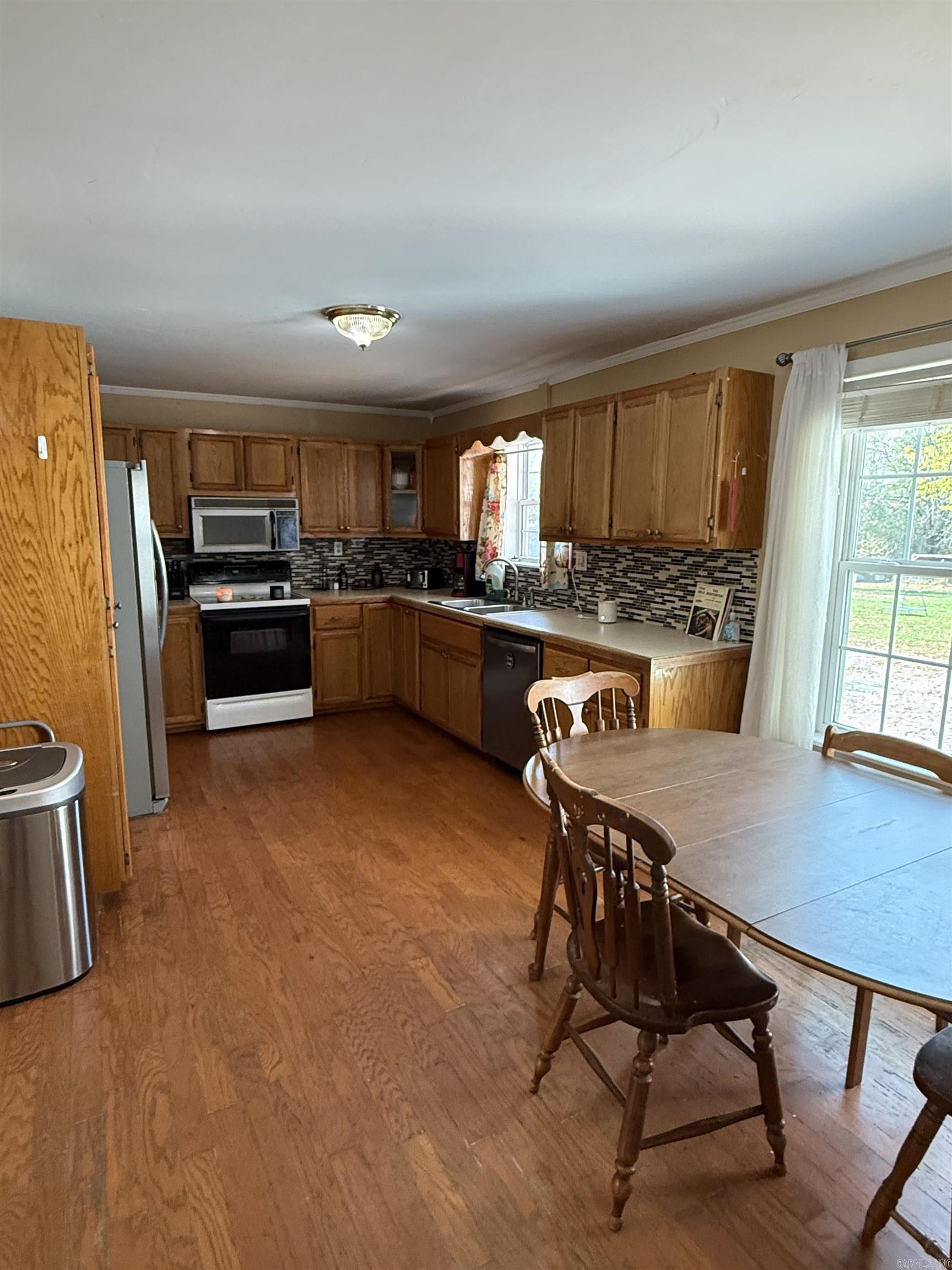 220 Smith Road Property Photo 12
