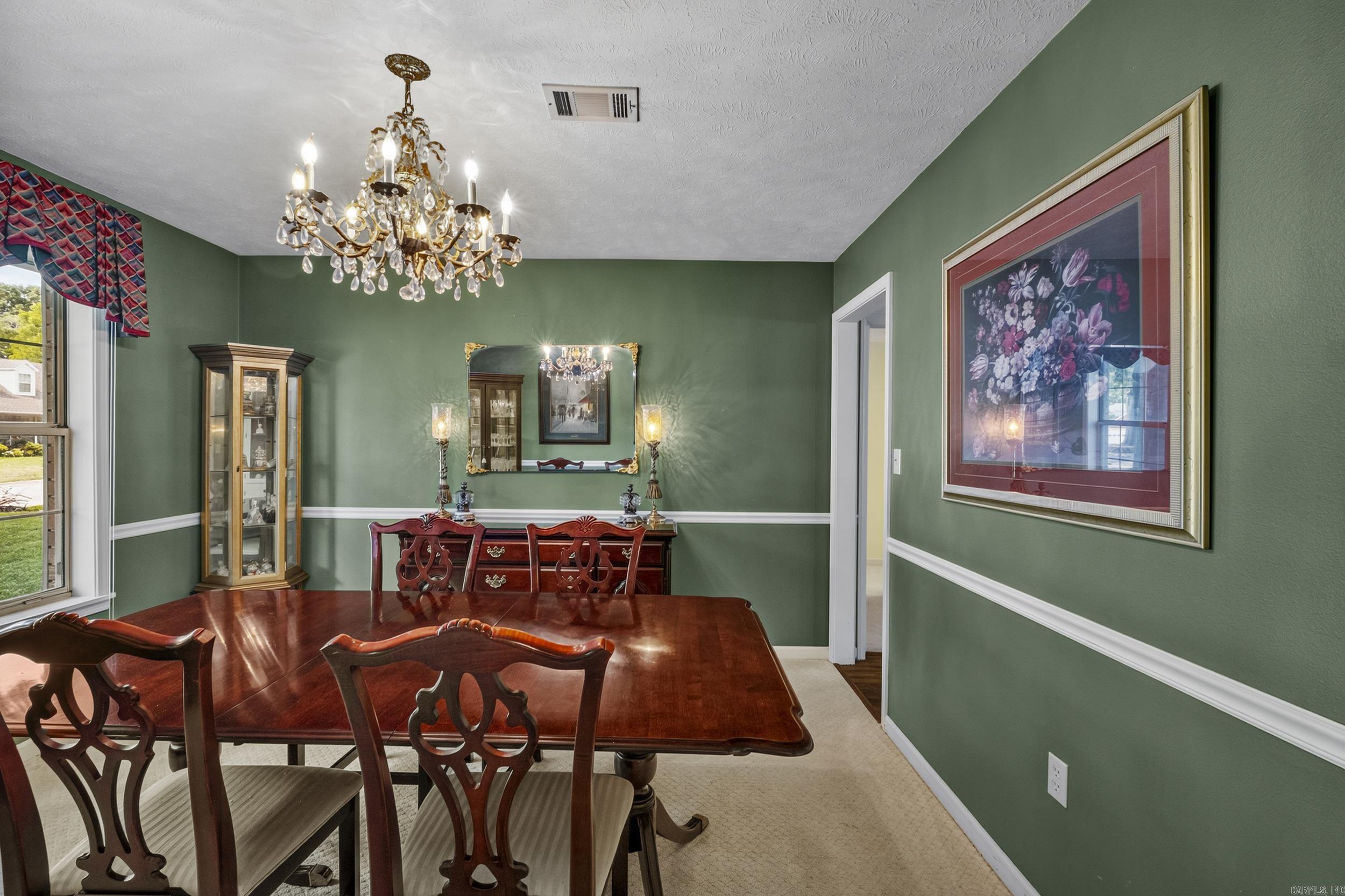 304 Live Oak Property Photo 19
