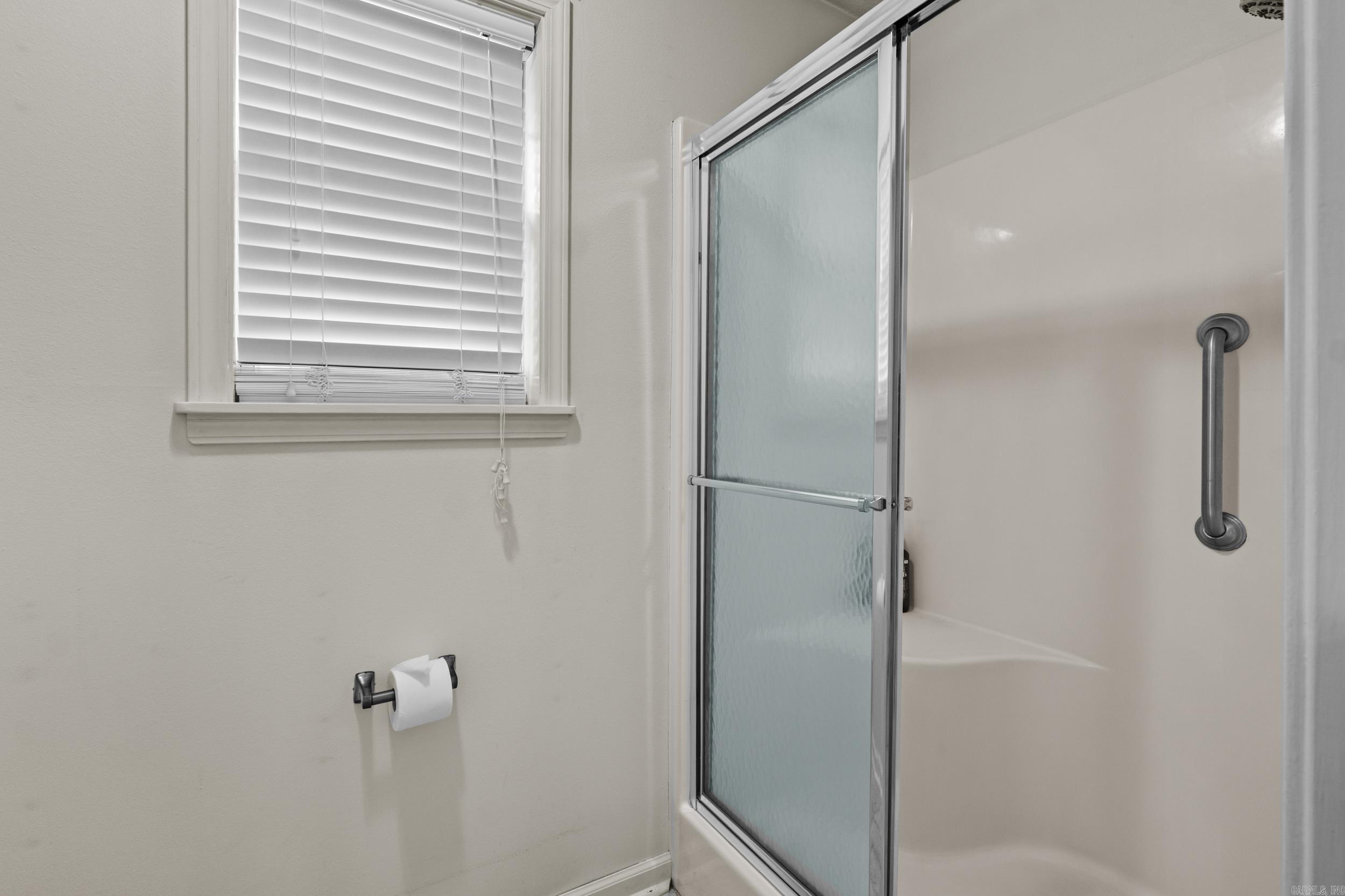 304 Live Oak Property Photo 29