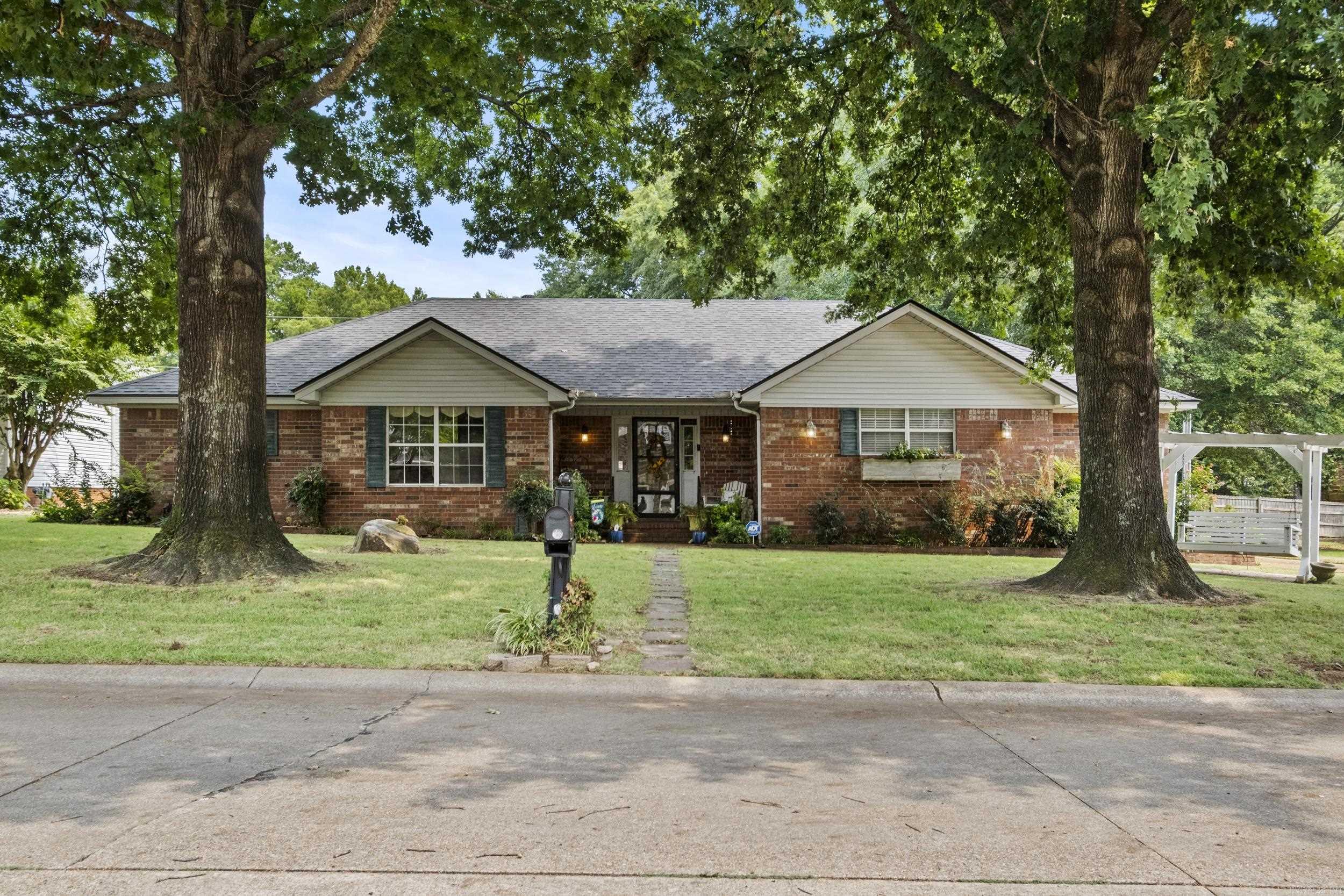 304 Live Oak Property Photo 41