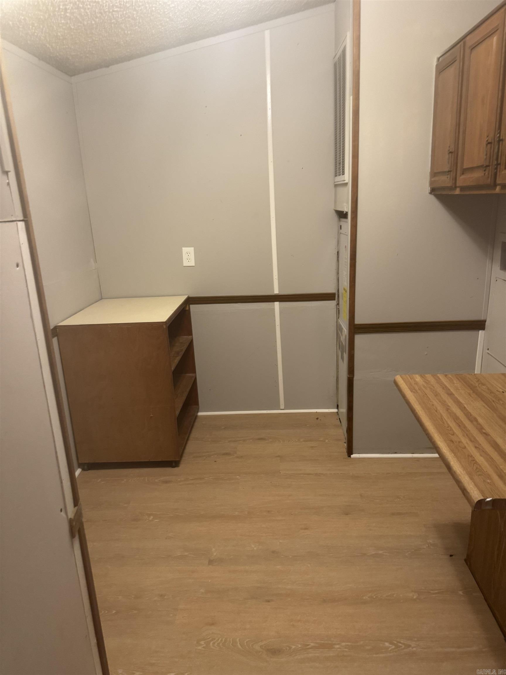 145 N Vestal Property Photo 8