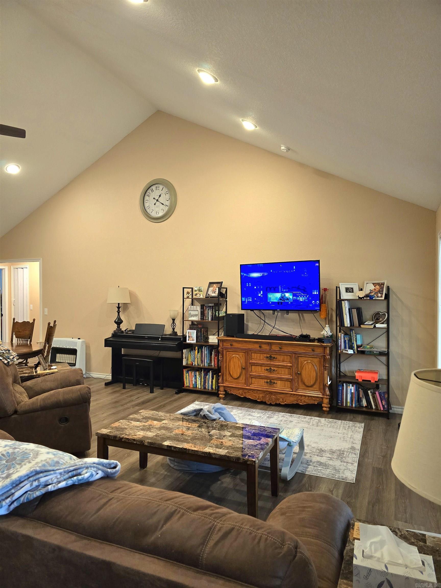 994 Sawmill Road Property Photo 16
