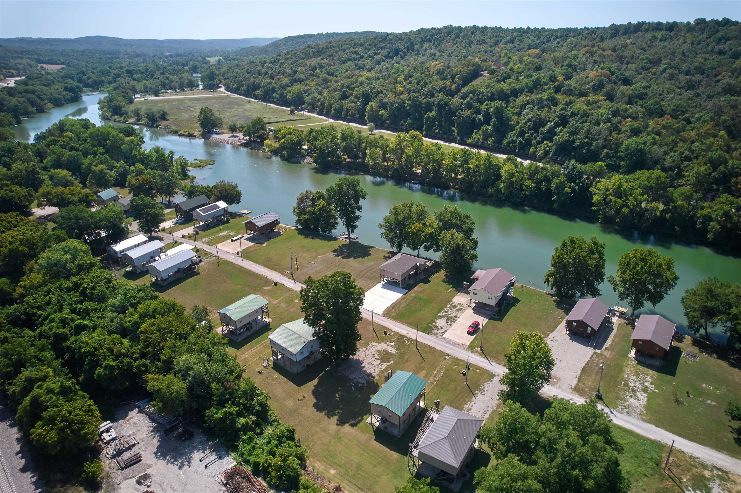 20 E Valley Dr Property Photo 6