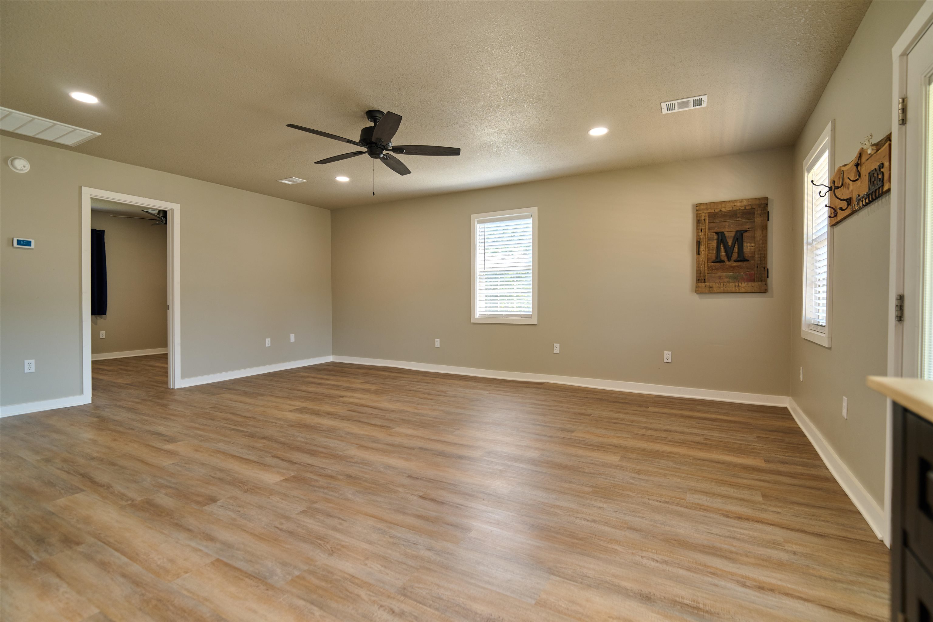 20 E Valley Dr Property Photo 27