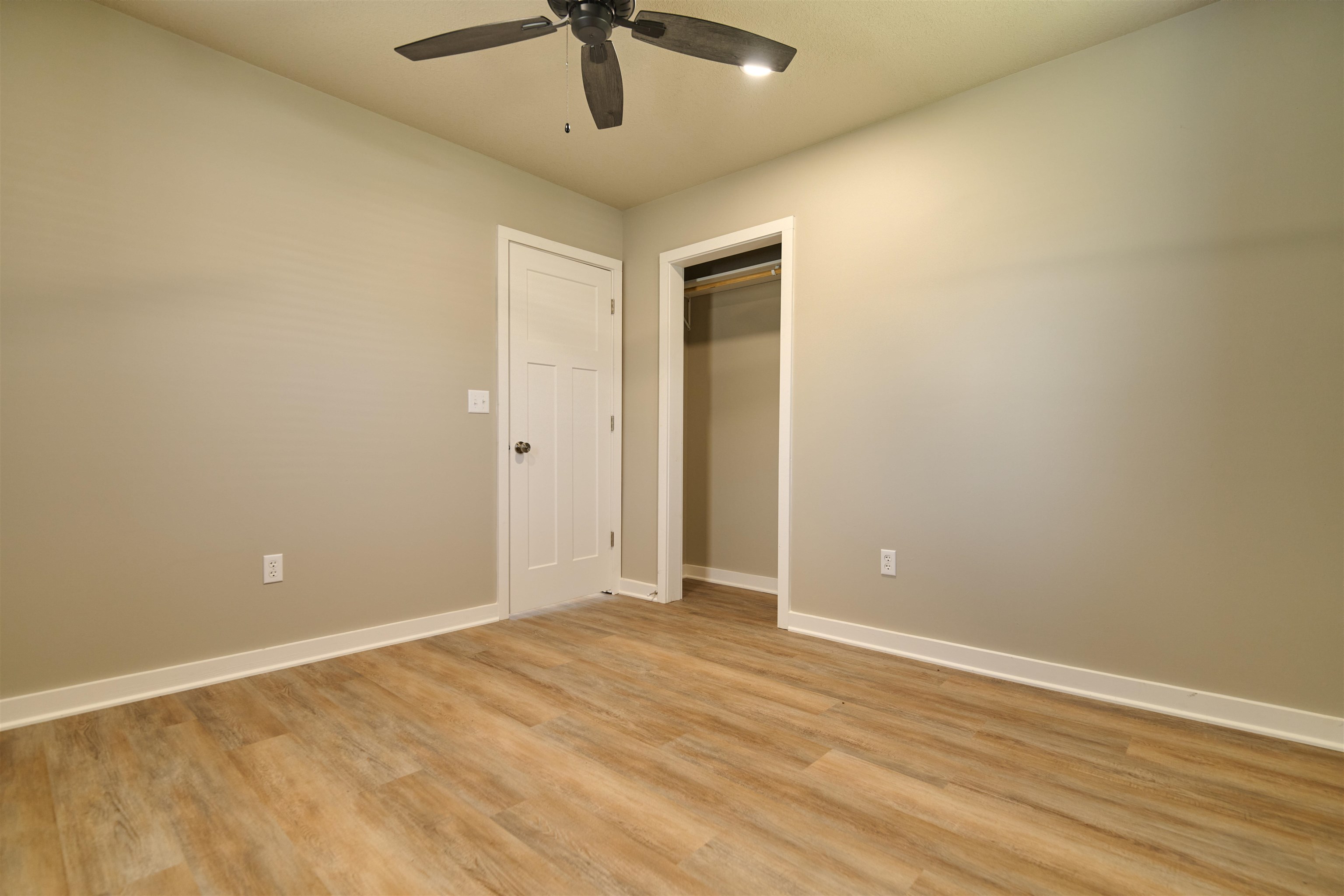 20 E Valley Dr Property Photo 38