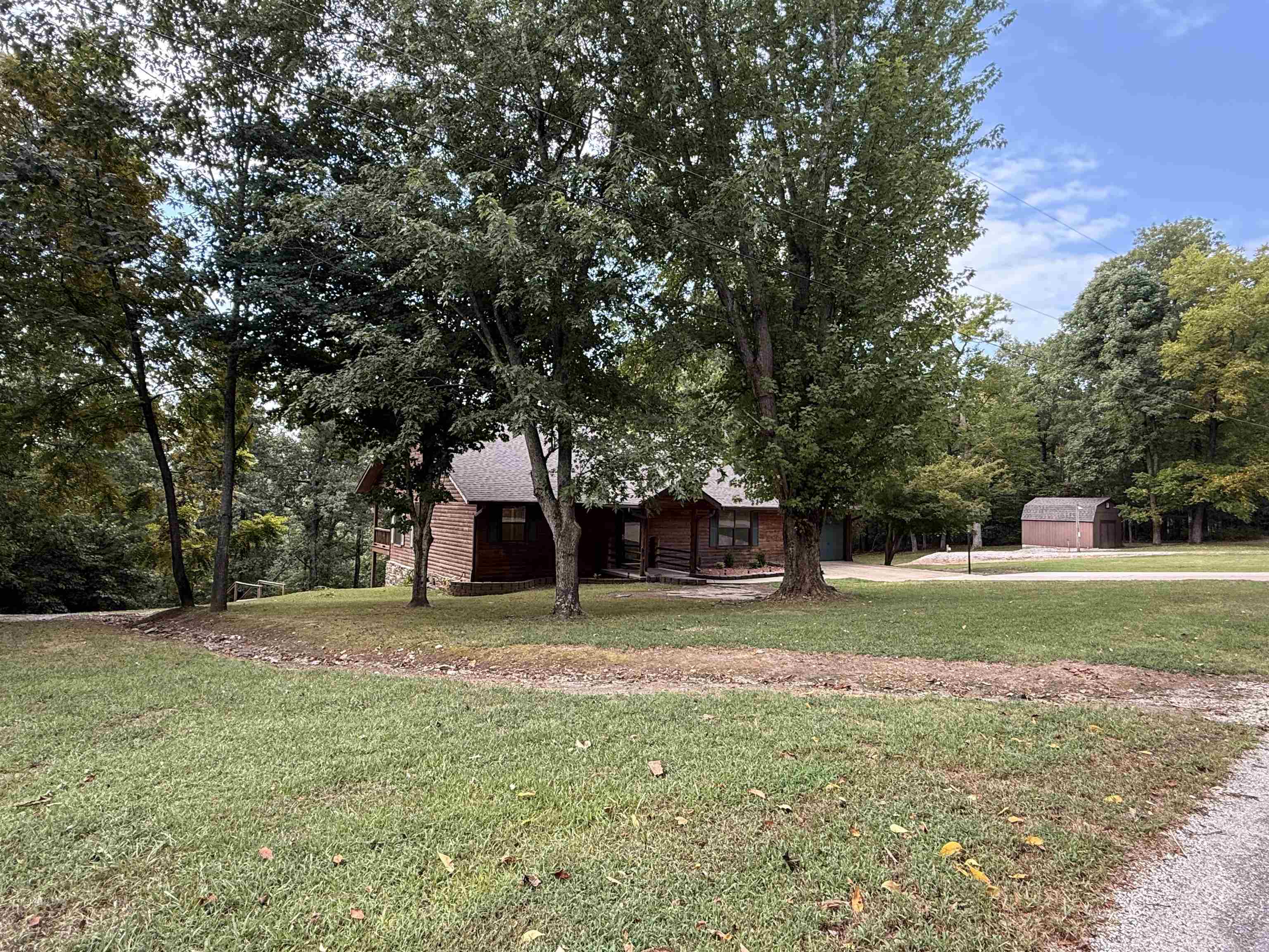 663 Heritage Oaks Drive Property Photo 5