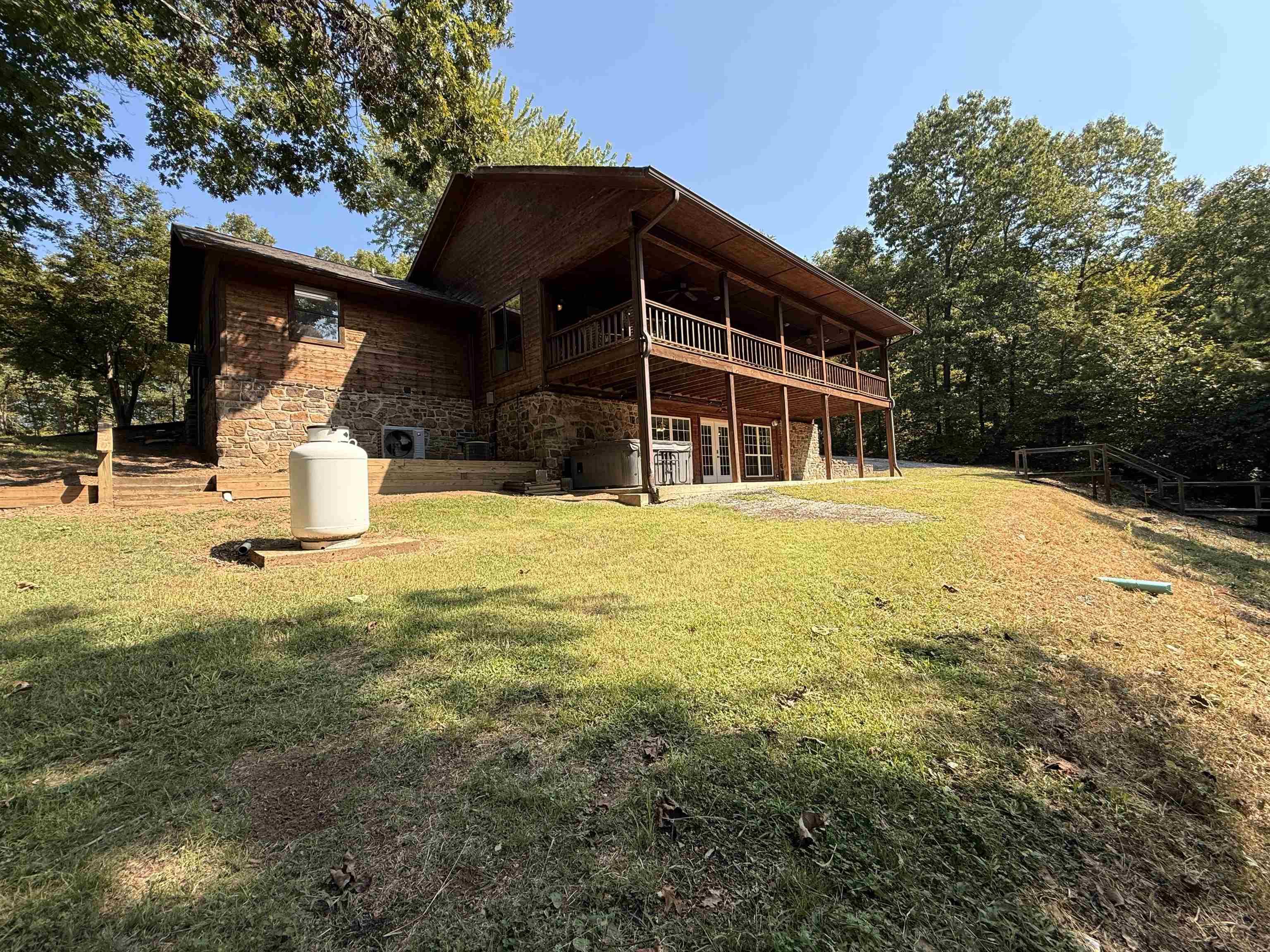 663 Heritage Oaks Drive Property Photo 8