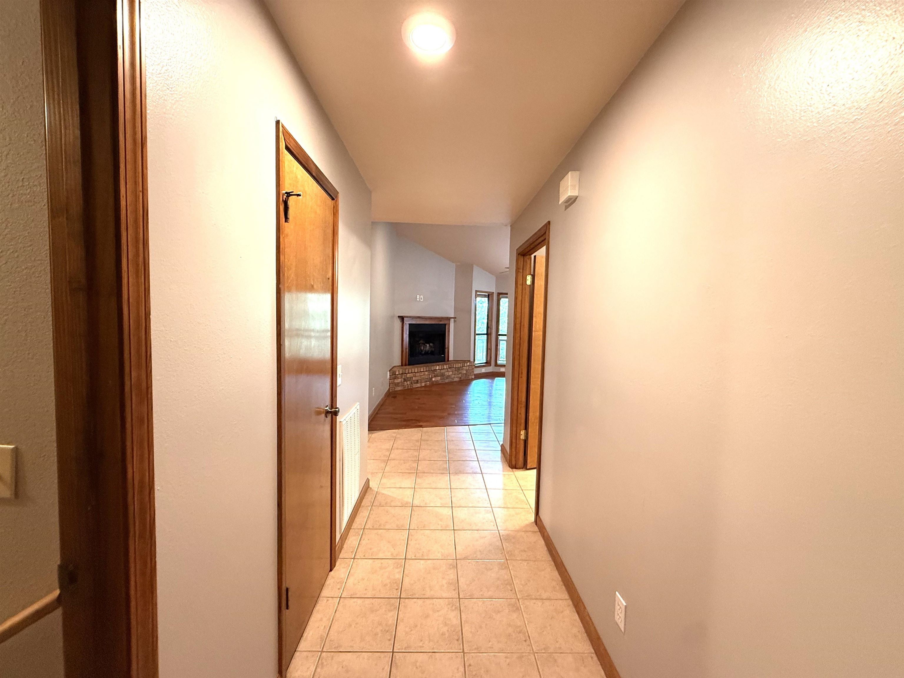 663 Heritage Oaks Drive Property Photo 12