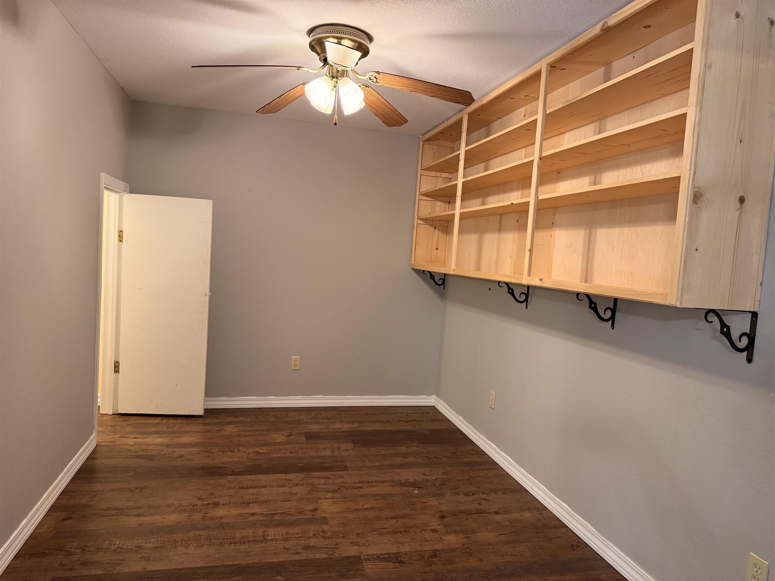 663 Heritage Oaks Drive Property Photo 32