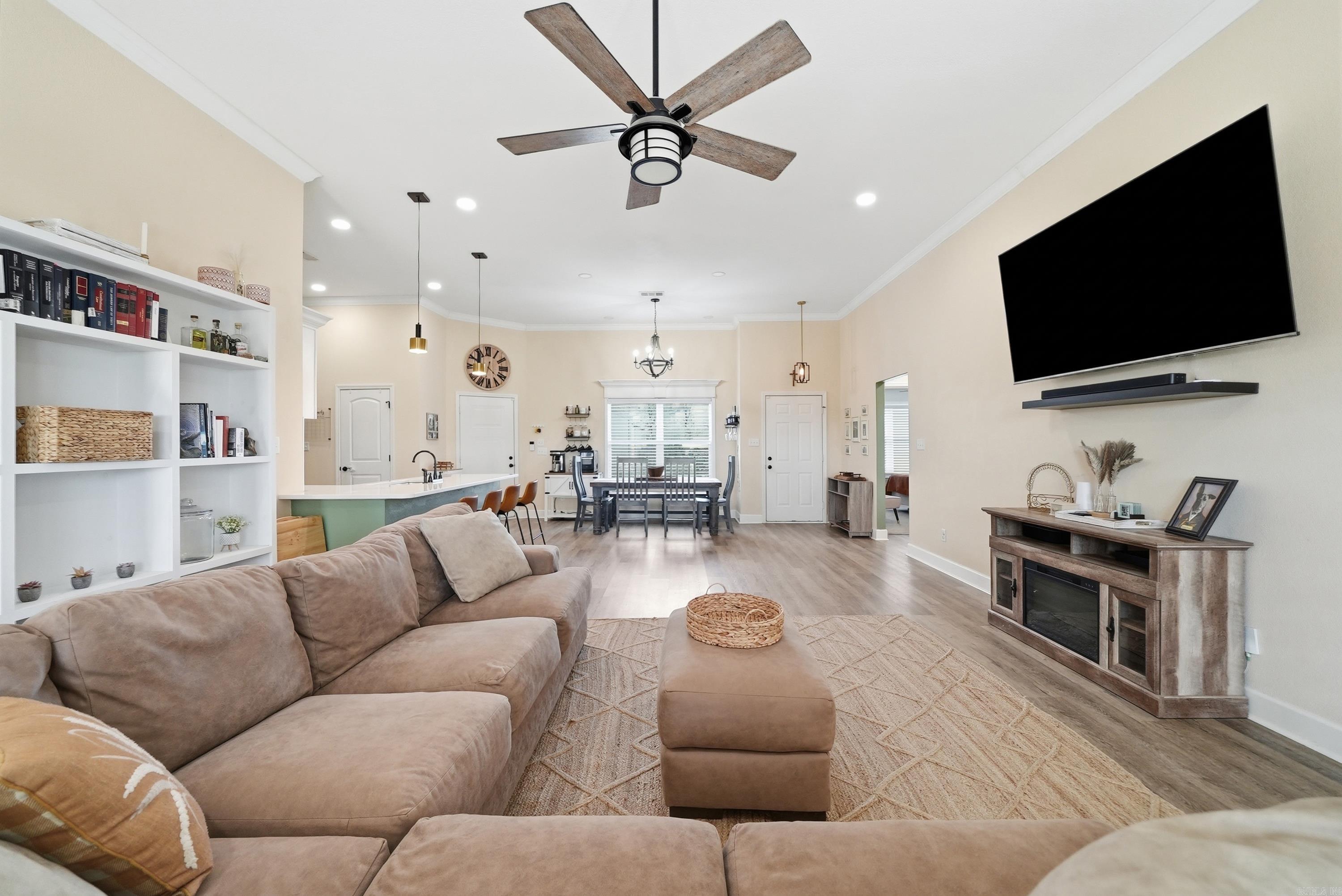 1720 Whitehaven Drive Property Photo 12