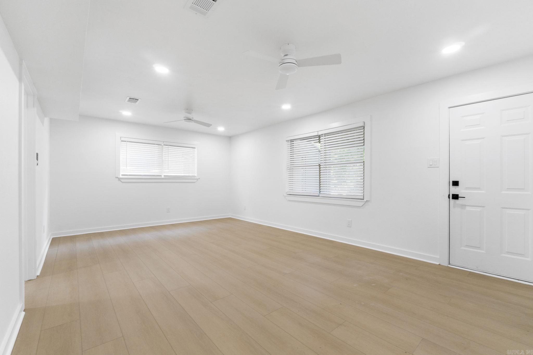 68 Warwick Road Property Photo 39