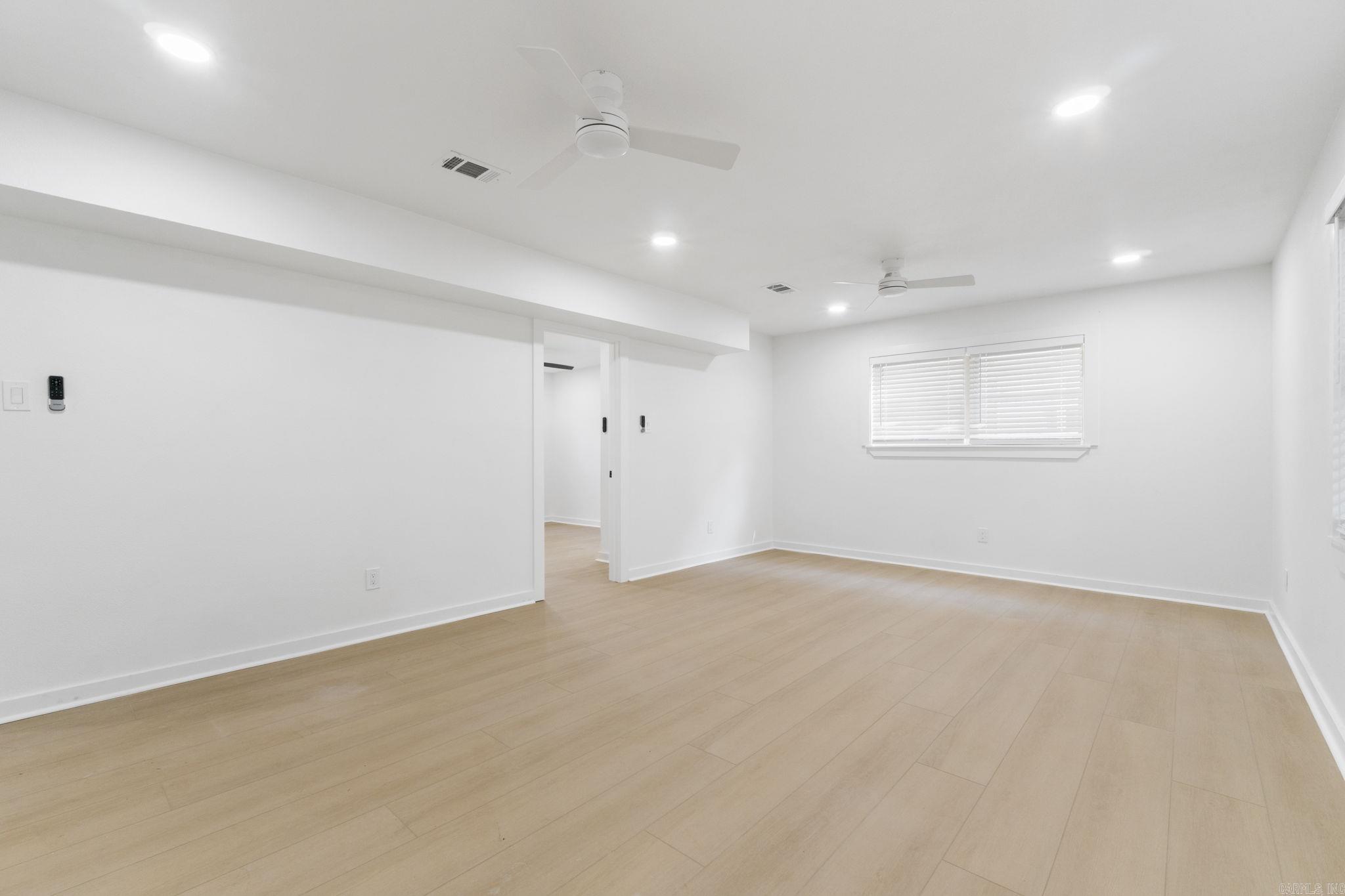 68 Warwick Road Property Photo 40