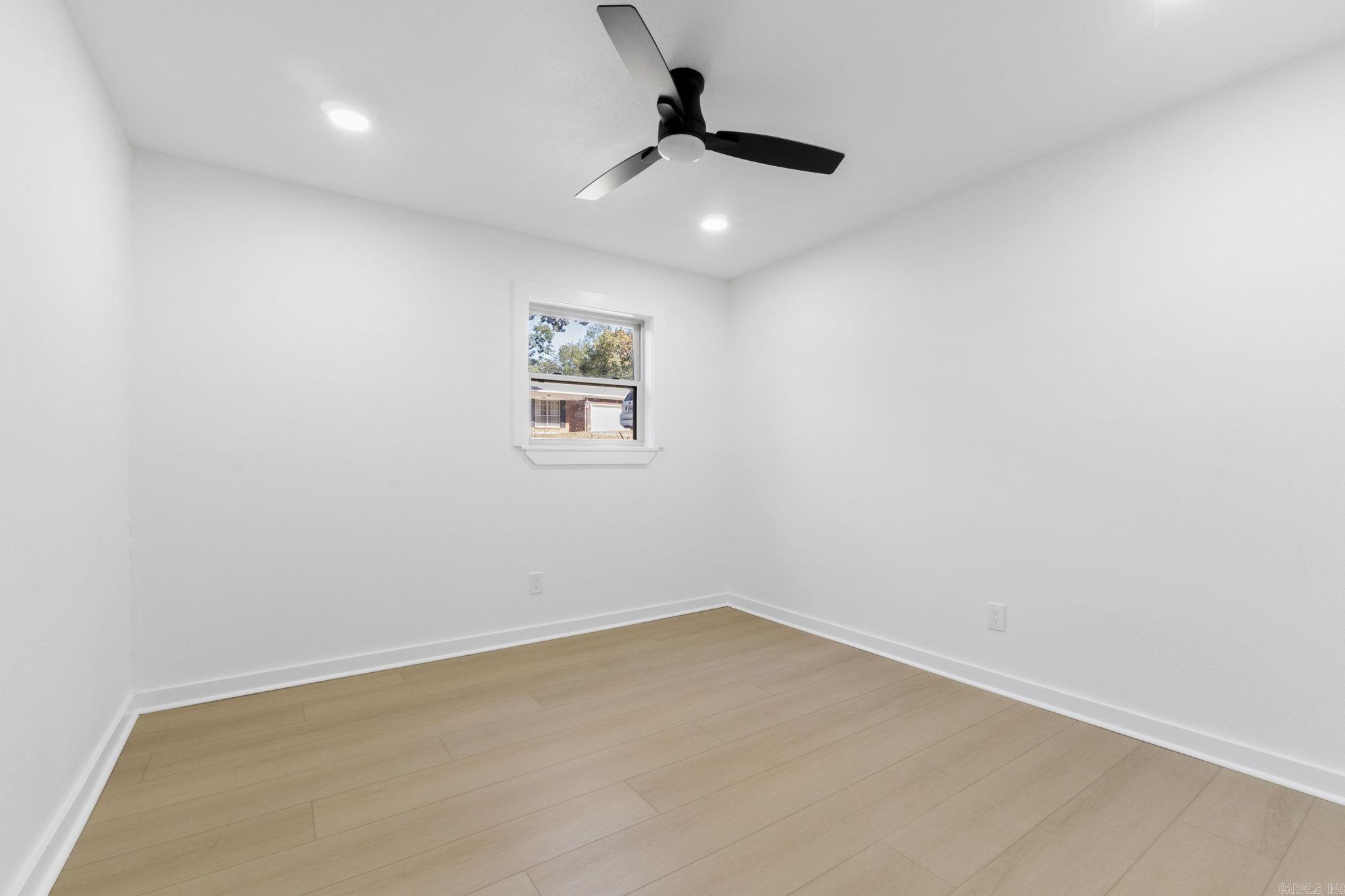 68 Warwick Road Property Photo 42
