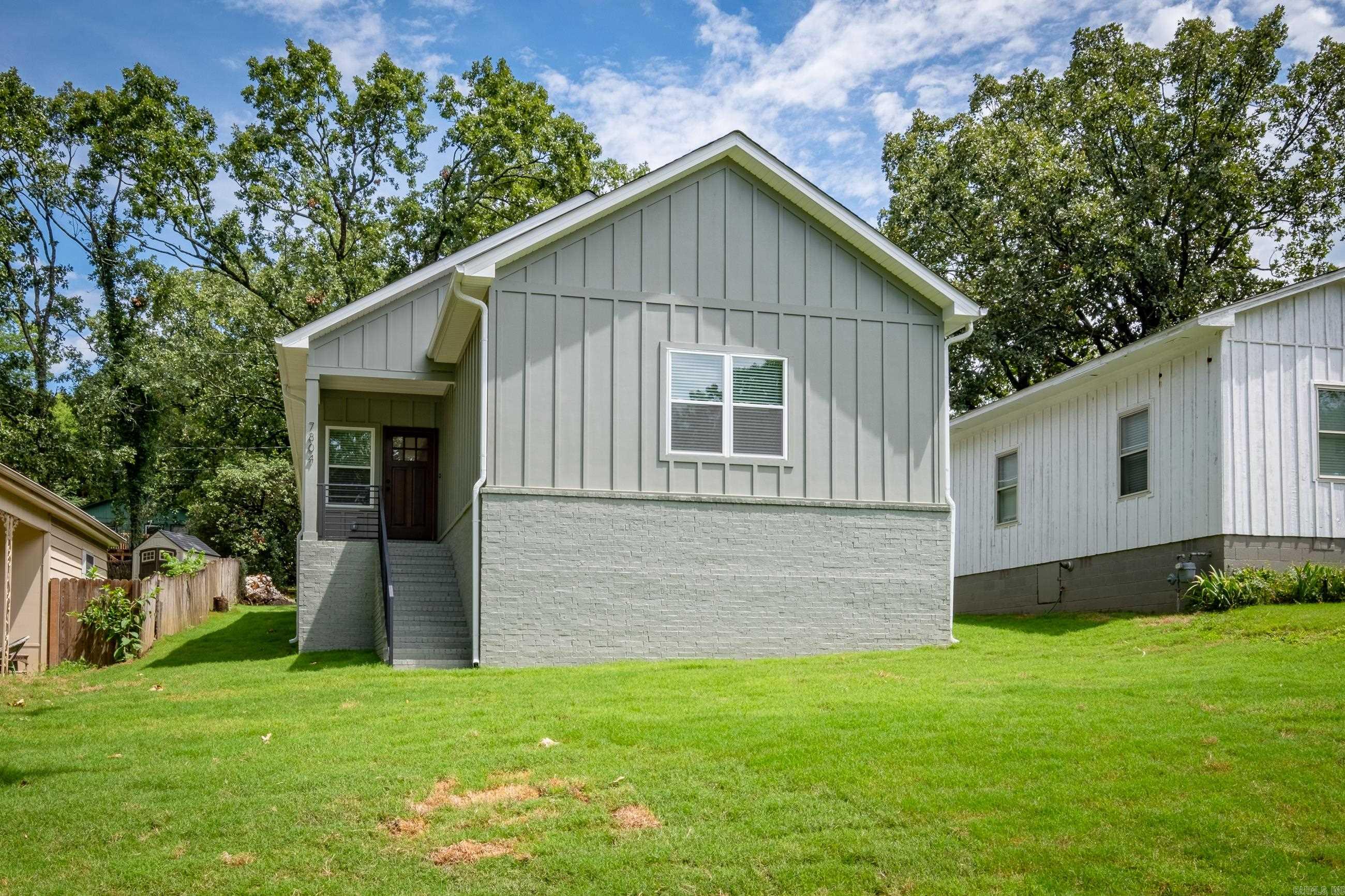 7804 Iowa Drive Property Photo 1