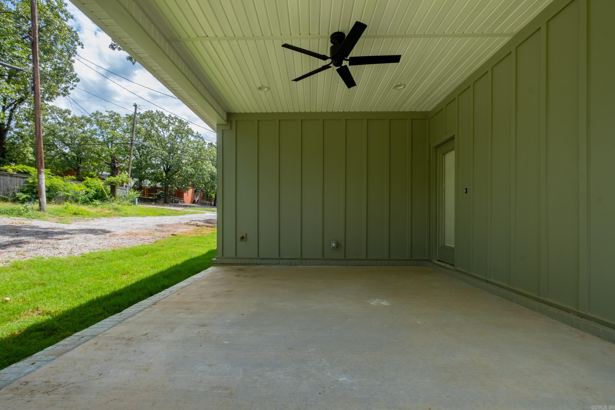 7804 Iowa Drive Property Photo 8