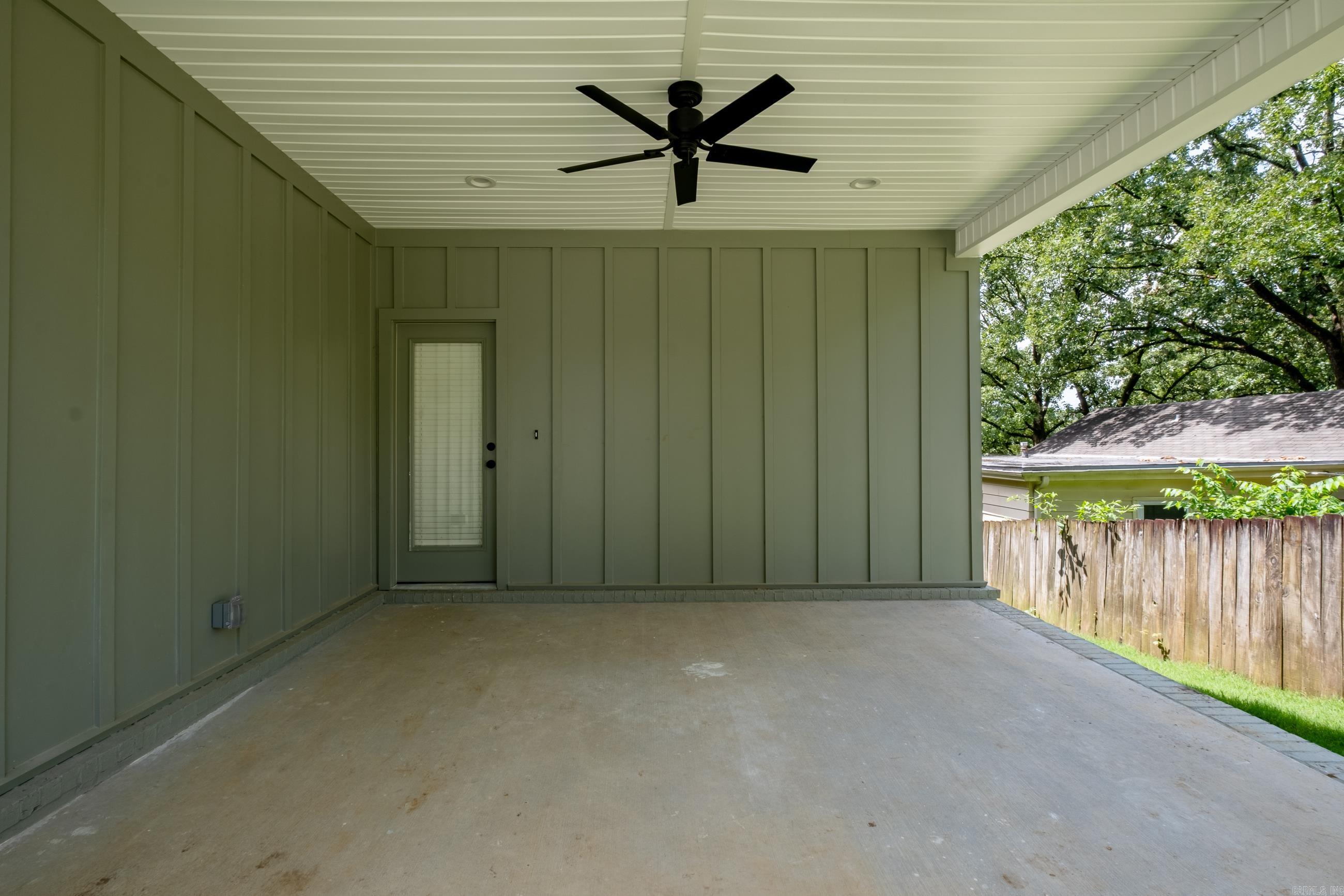 7804 Iowa Drive Property Photo 10
