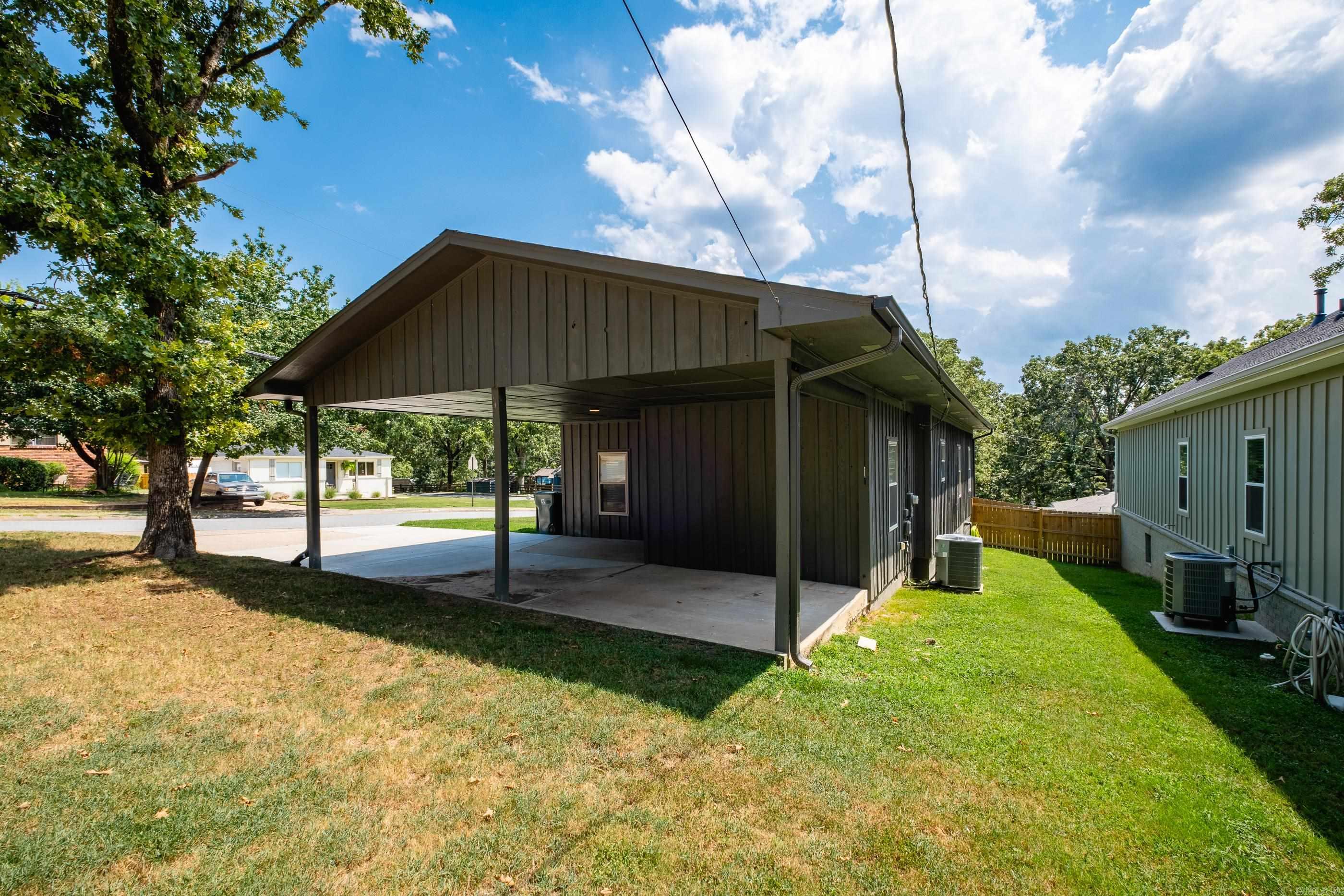 7800 Iowa Drive Property Photo 13