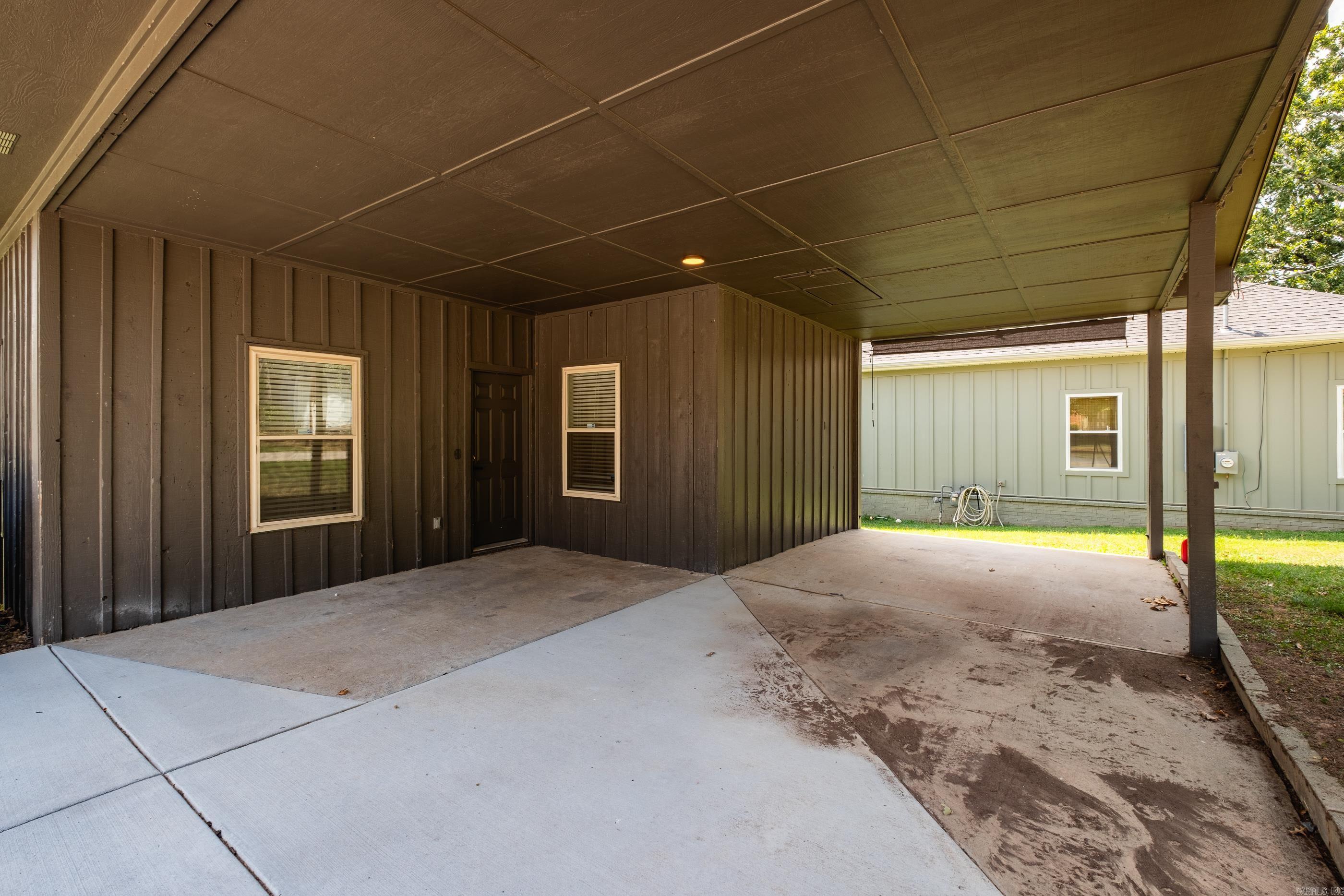 7800 Iowa Drive Property Photo 14