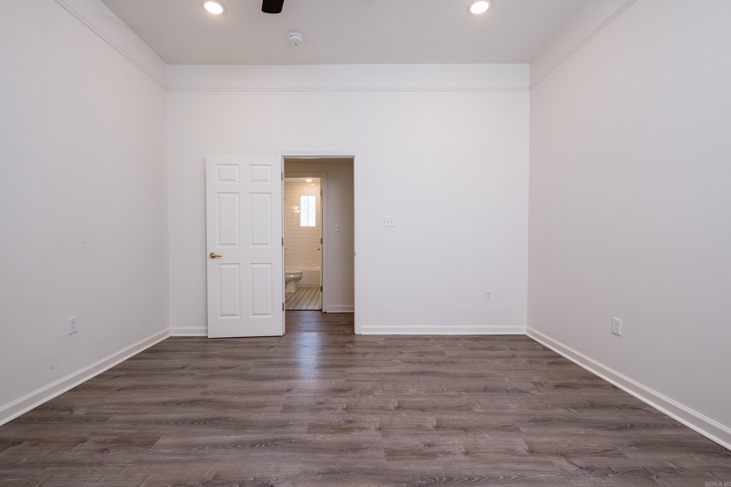 7800 Iowa Drive Property Photo 26