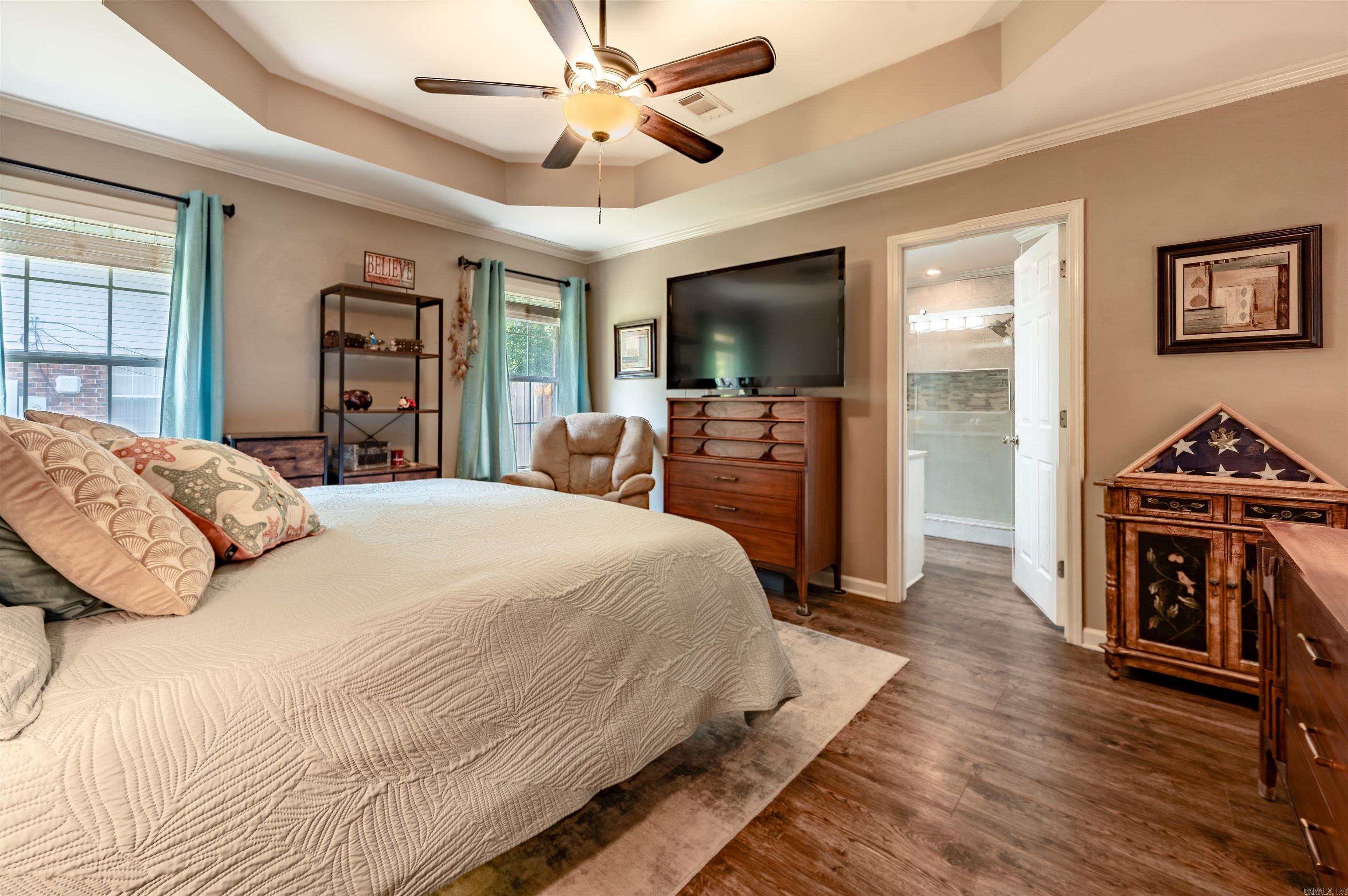 17 Robin Lane Property Photo 19