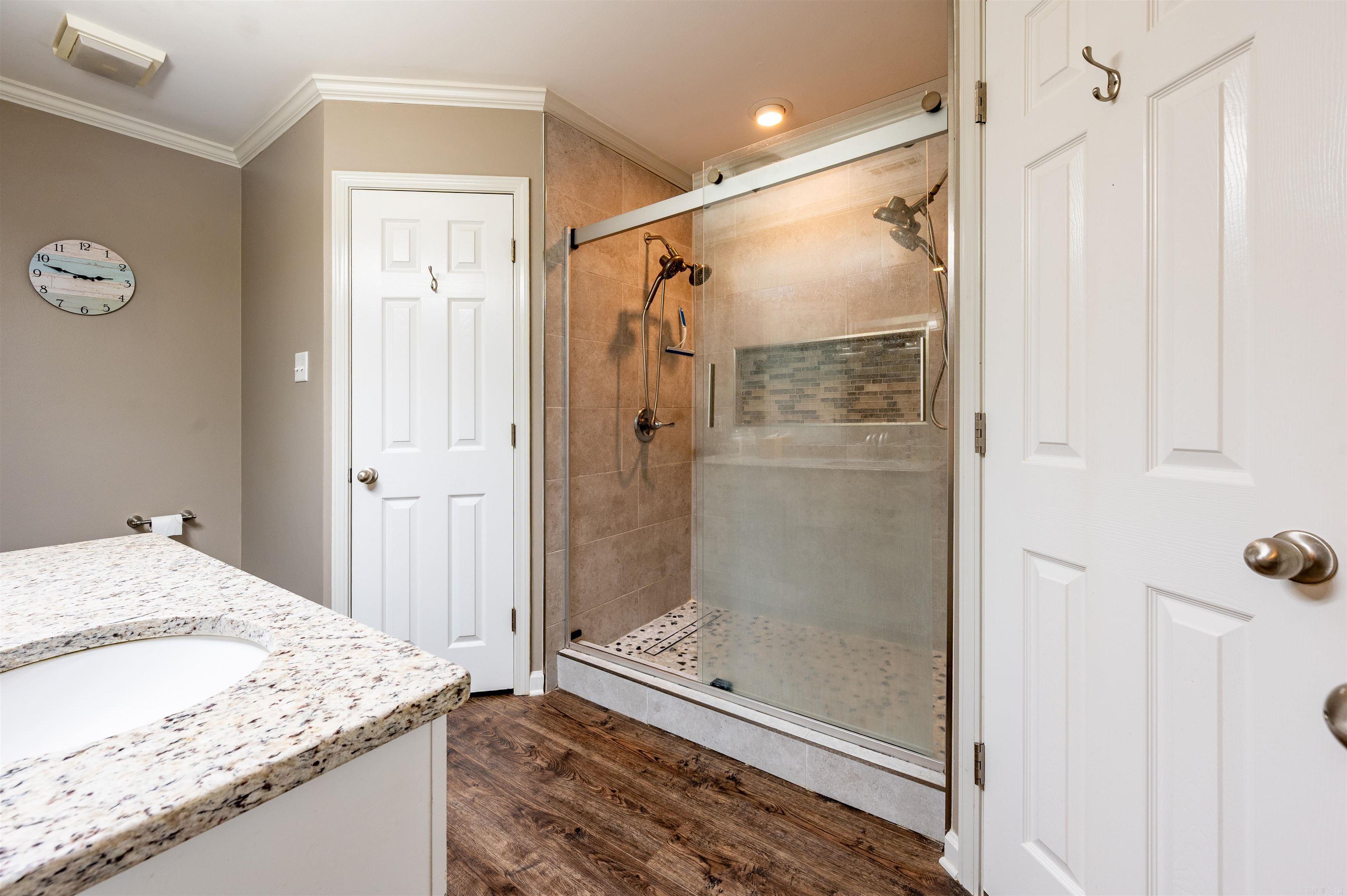 17 Robin Lane Property Photo 23